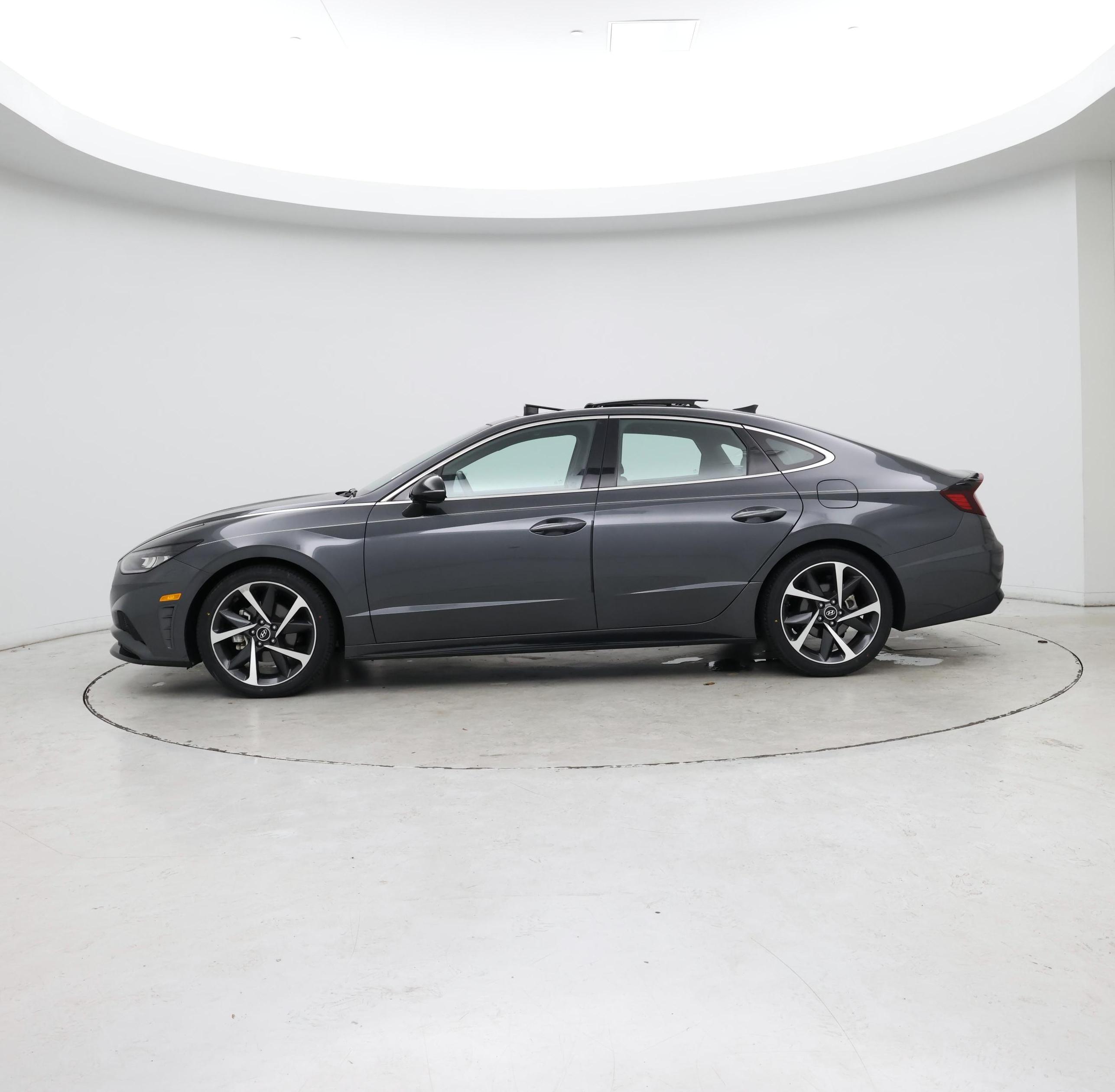 Thumbnail: 2022 Hyundai Sonata - 3