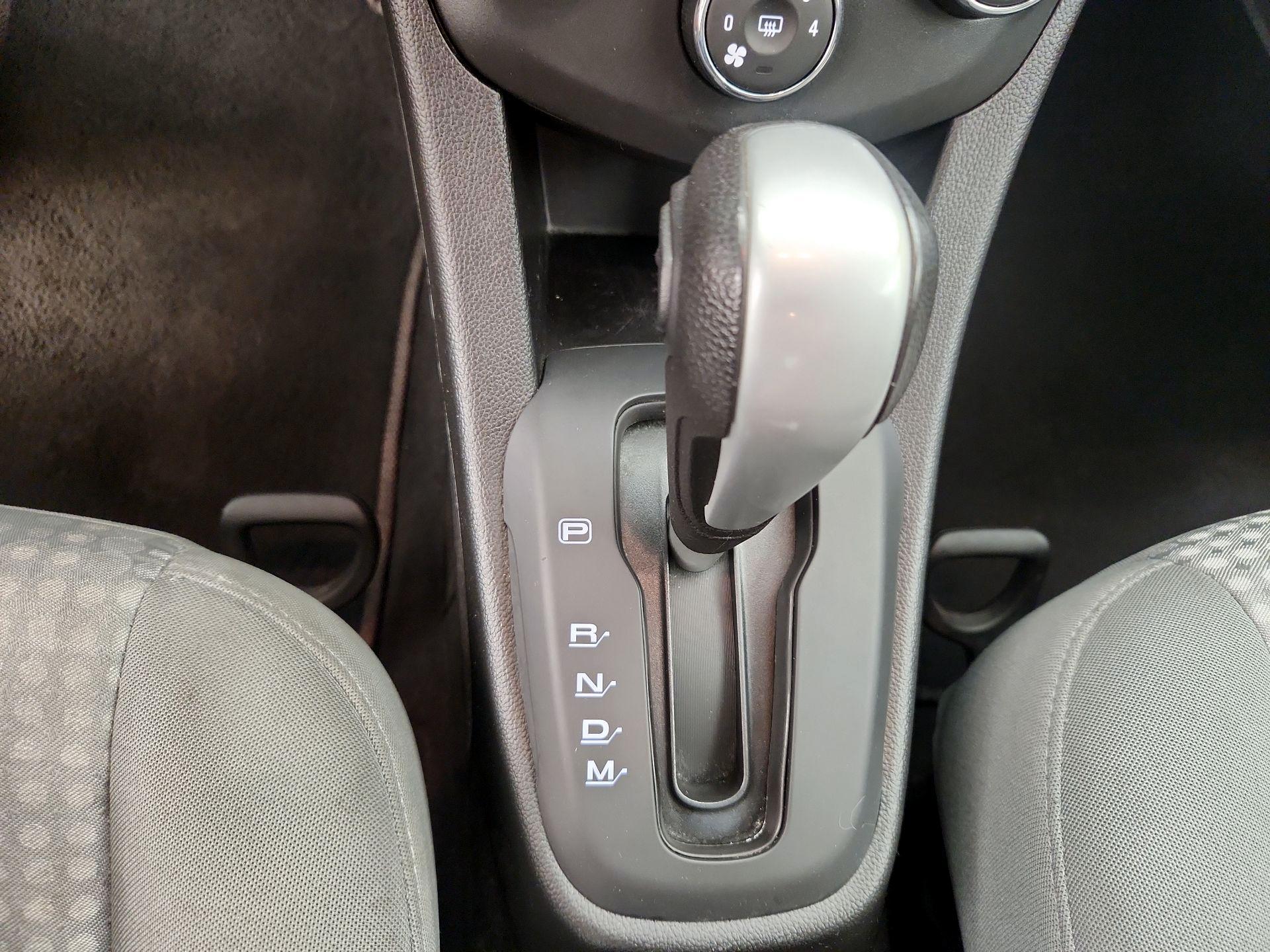 Thumbnail: 2020 Chevrolet Sonic - 17