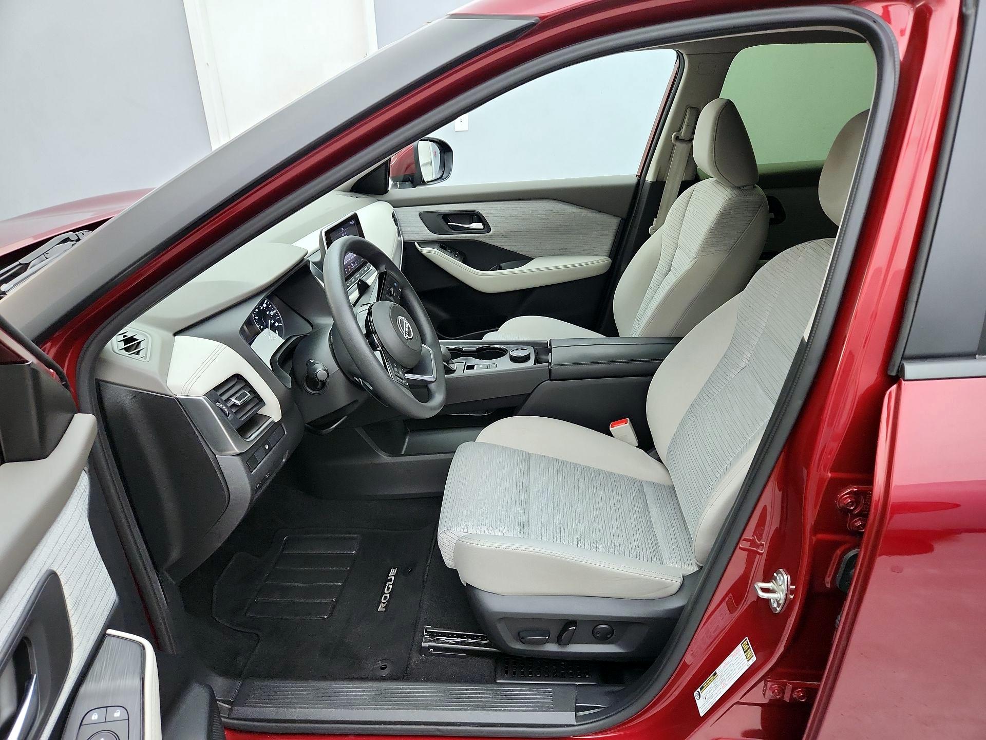 Thumbnail: 2023 Nissan Rogue - 11