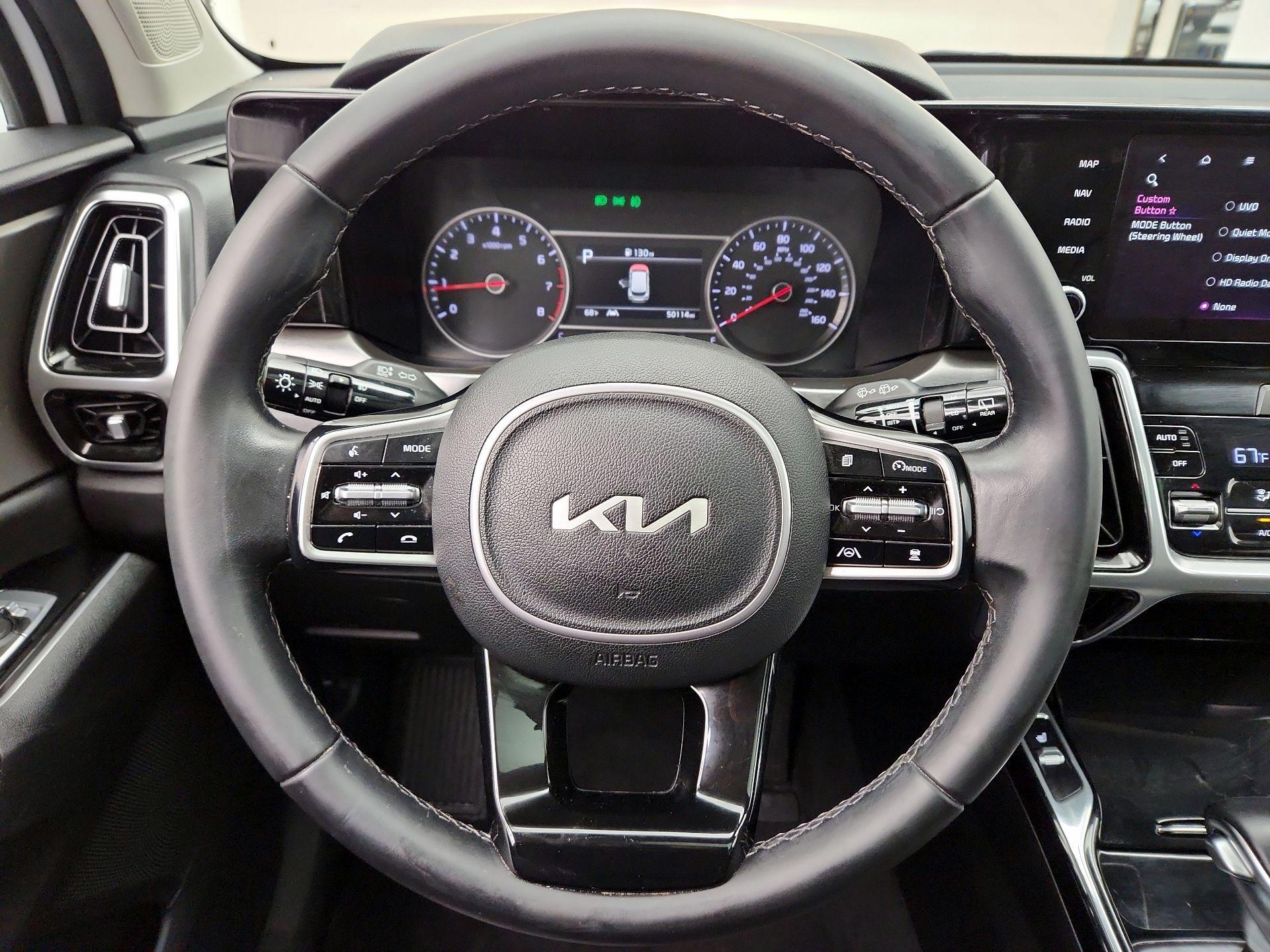Thumbnail: 2022 Kia Sorento - 10