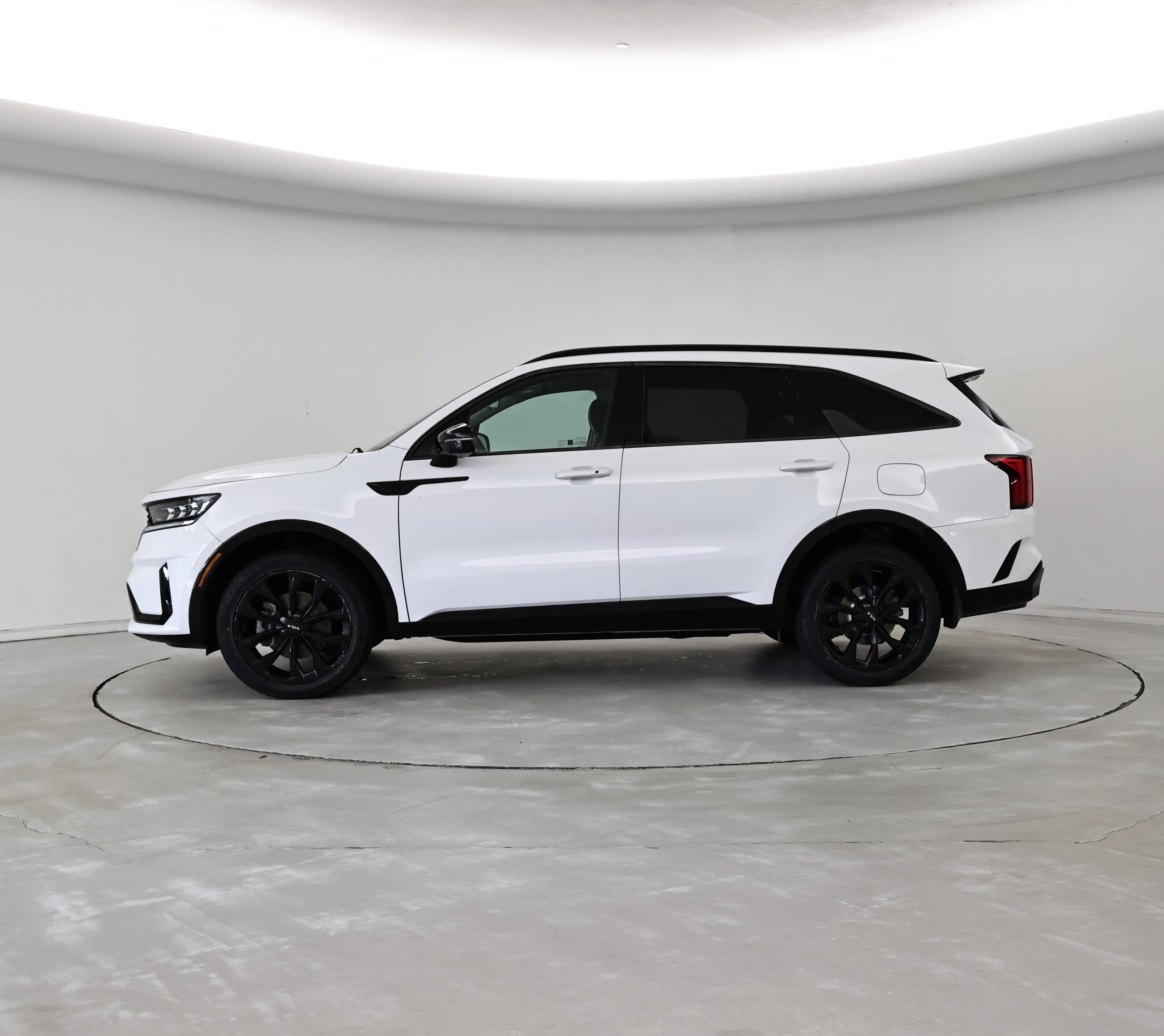 Thumbnail: 2022 Kia Sorento - 3