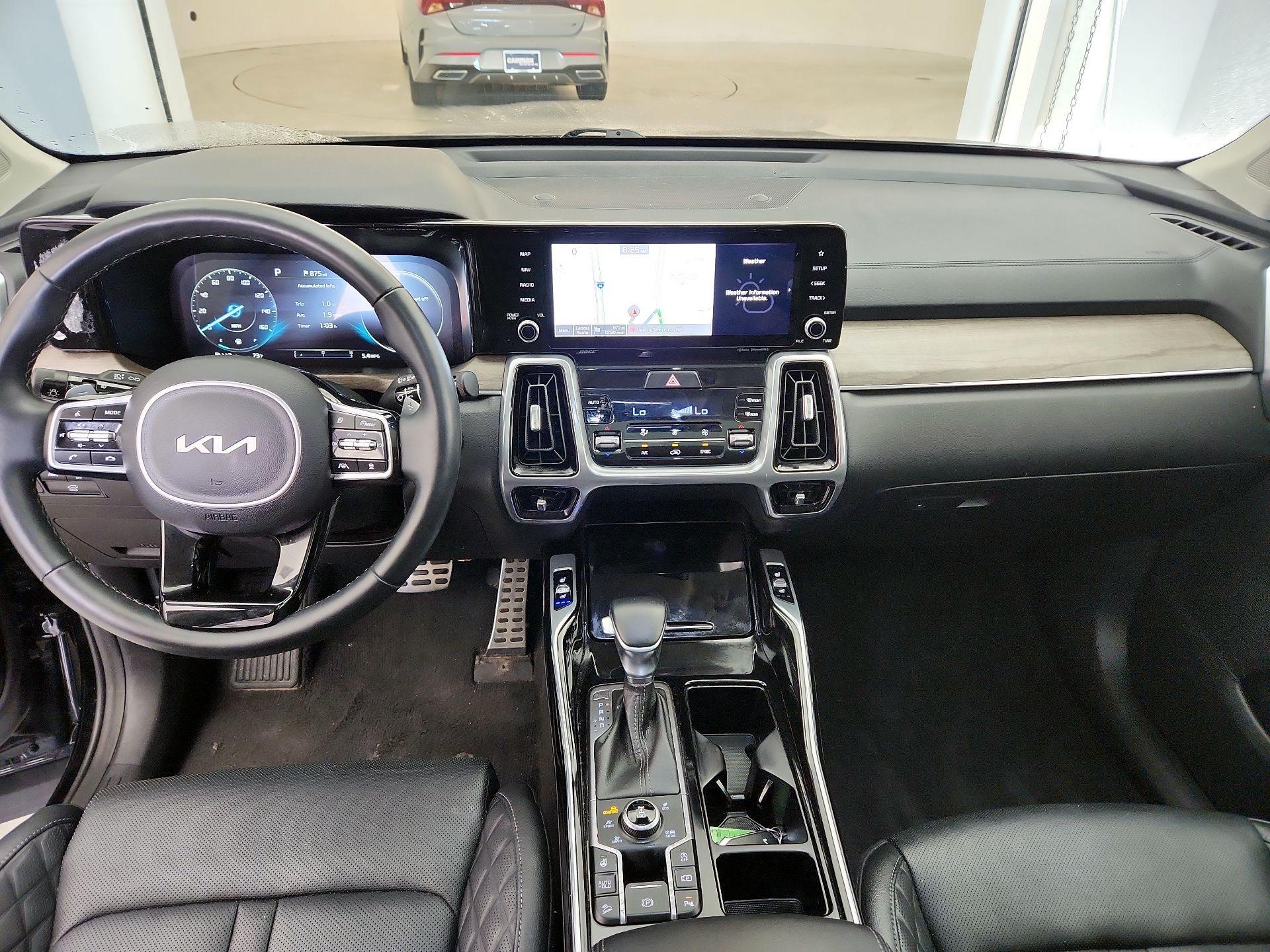 Thumbnail: 2022 Kia Sorento - 9