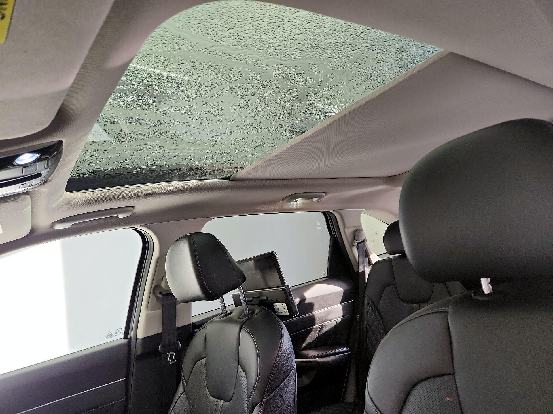 Thumbnail: 2022 Kia Sorento - 20