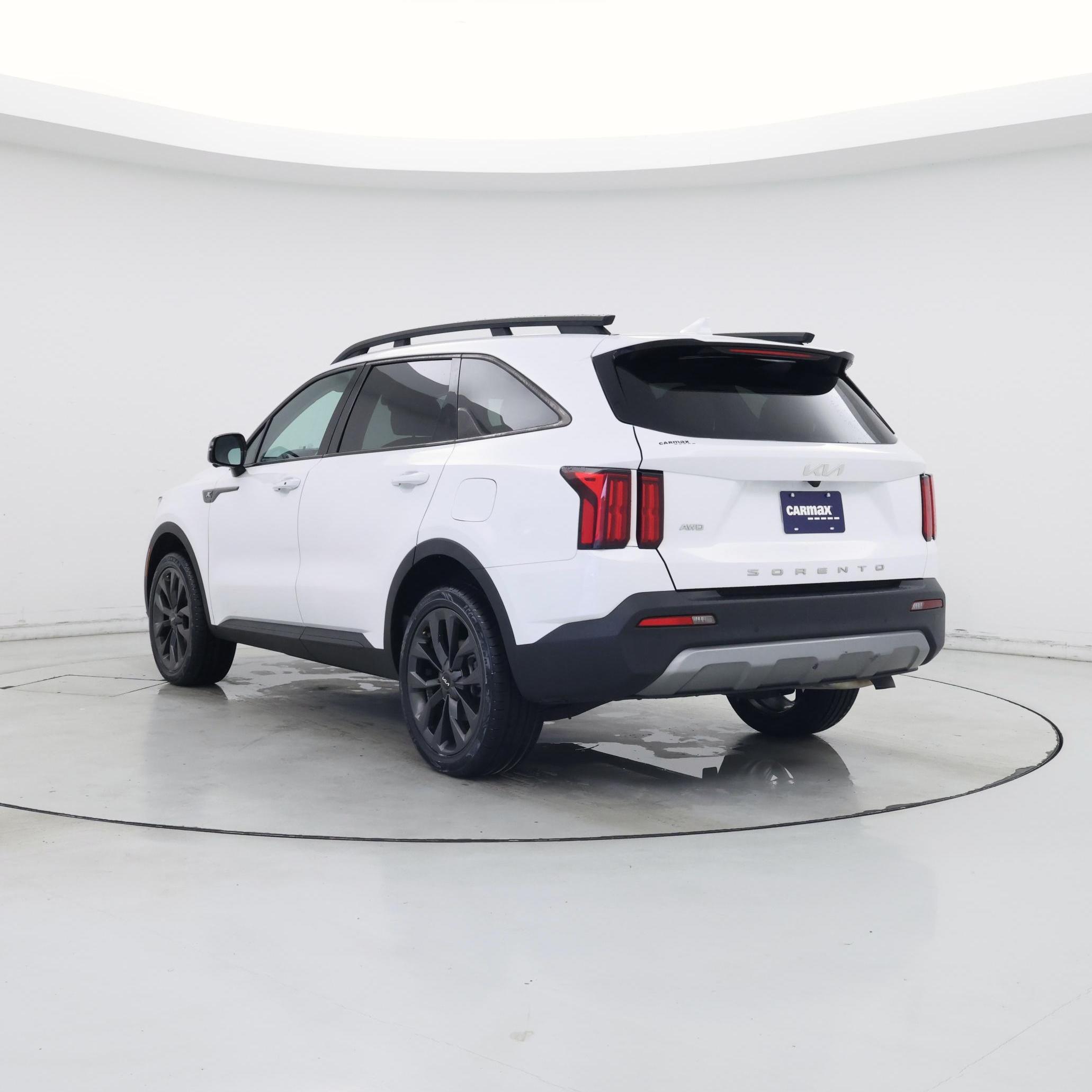 Thumbnail: 2022 Kia Sorento - 2