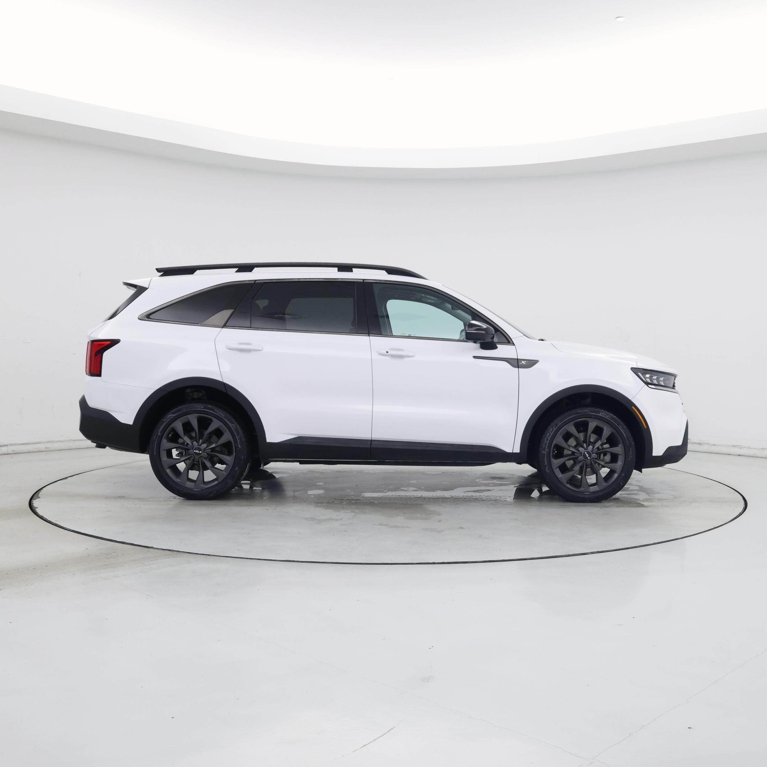 Thumbnail: 2022 Kia Sorento - 7