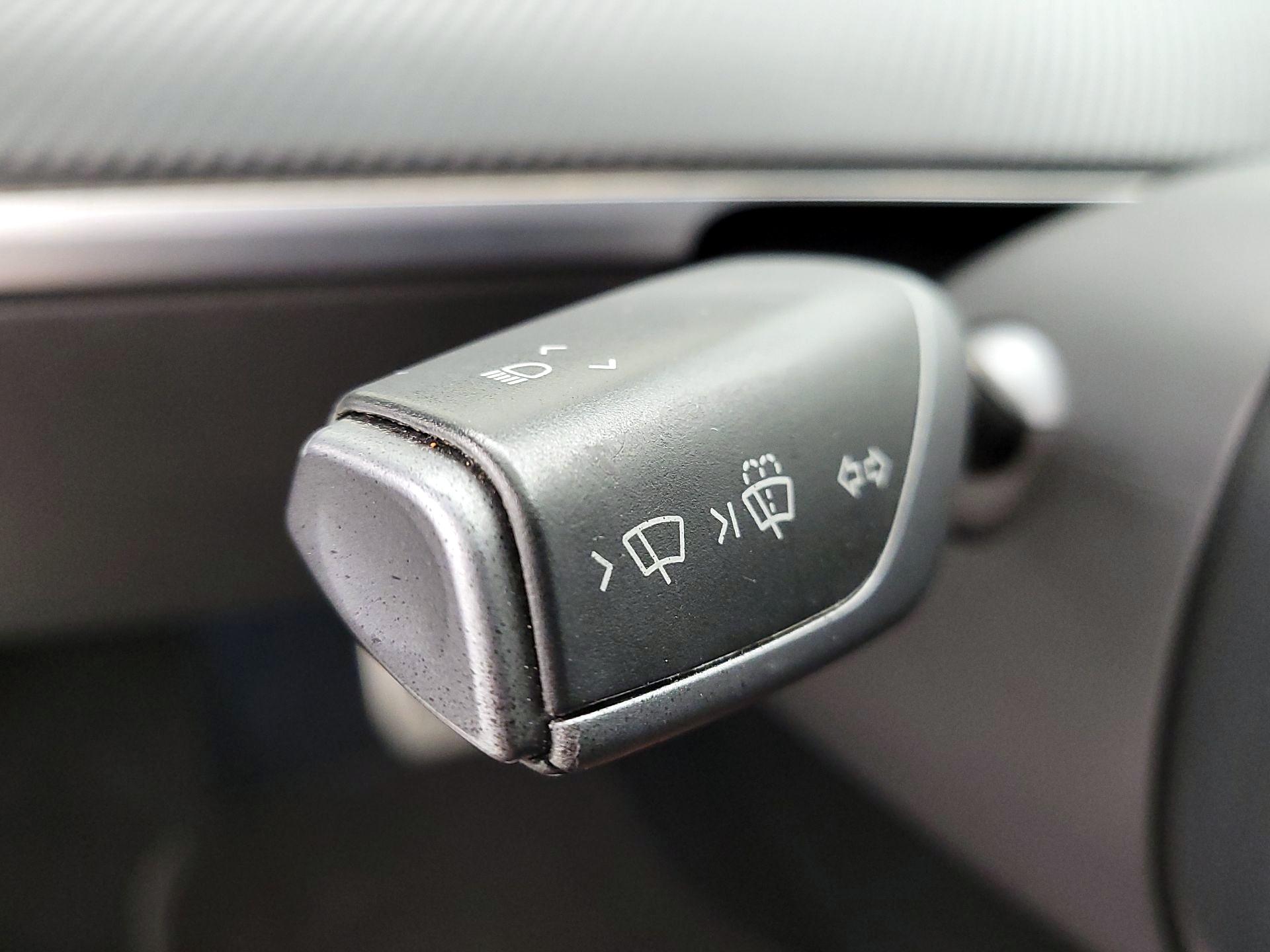 Thumbnail: 2022 Tesla Model 3 - 13