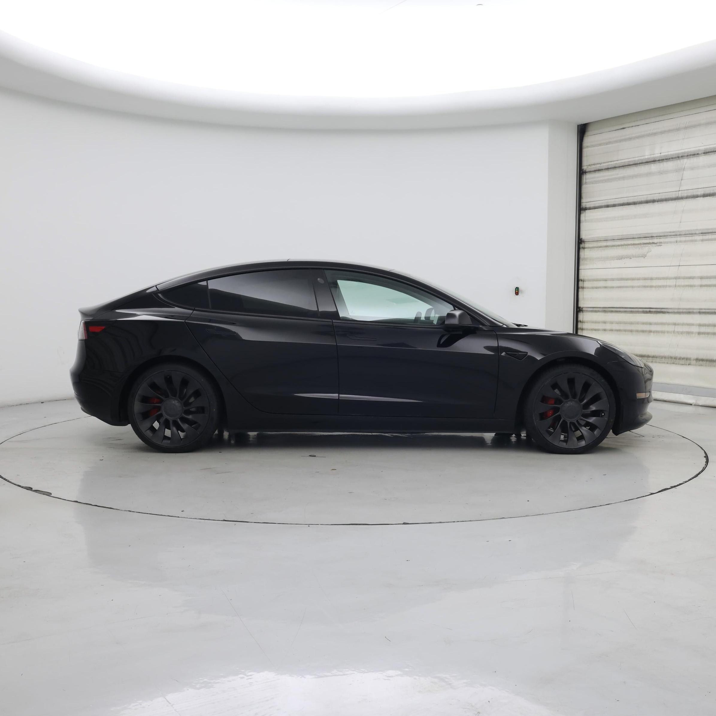 Thumbnail: 2022 Tesla Model 3 - 7