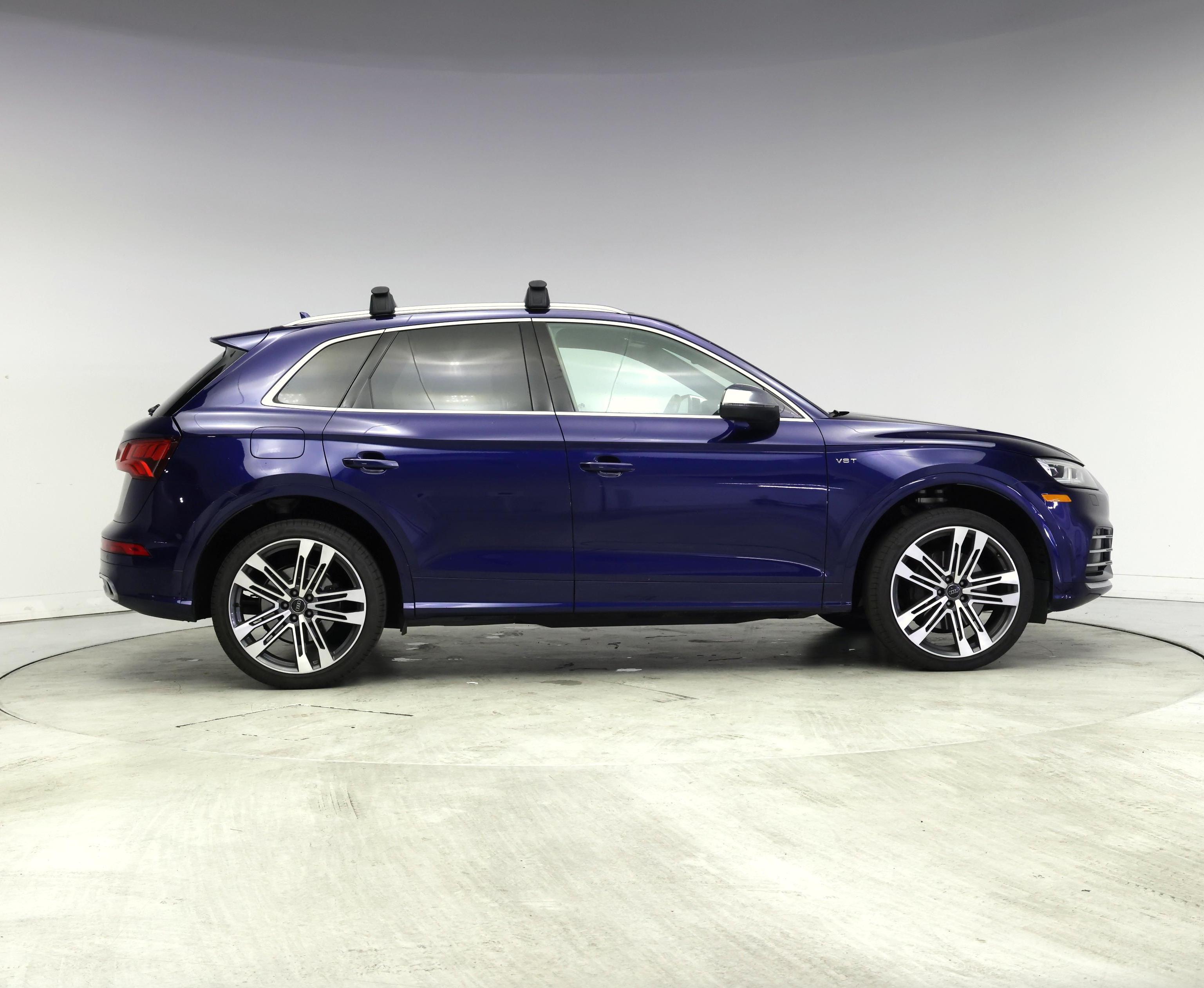 Thumbnail: 2018 Audi SQ5 - 7