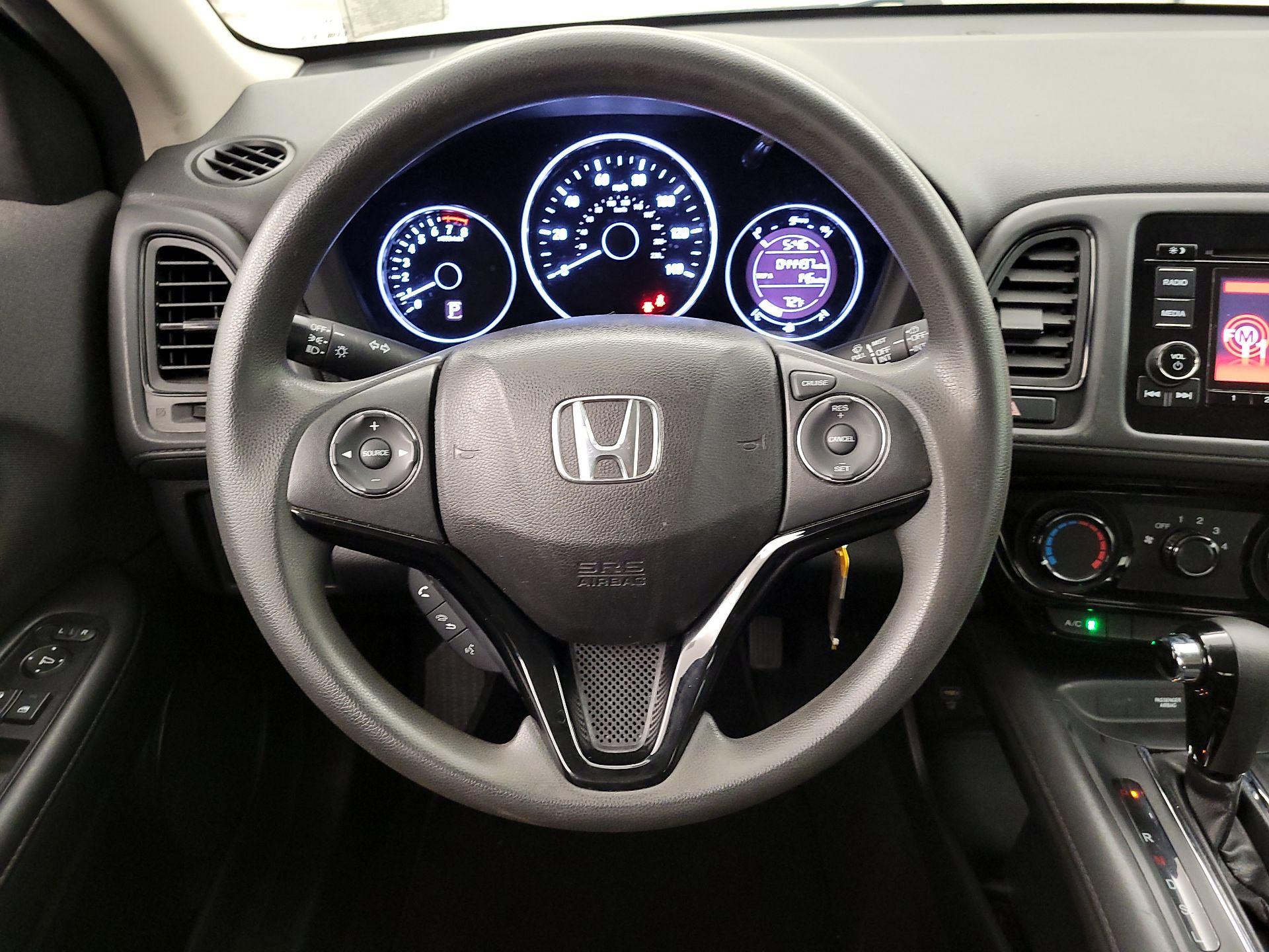 Thumbnail: 2019 Honda HR-V - 10