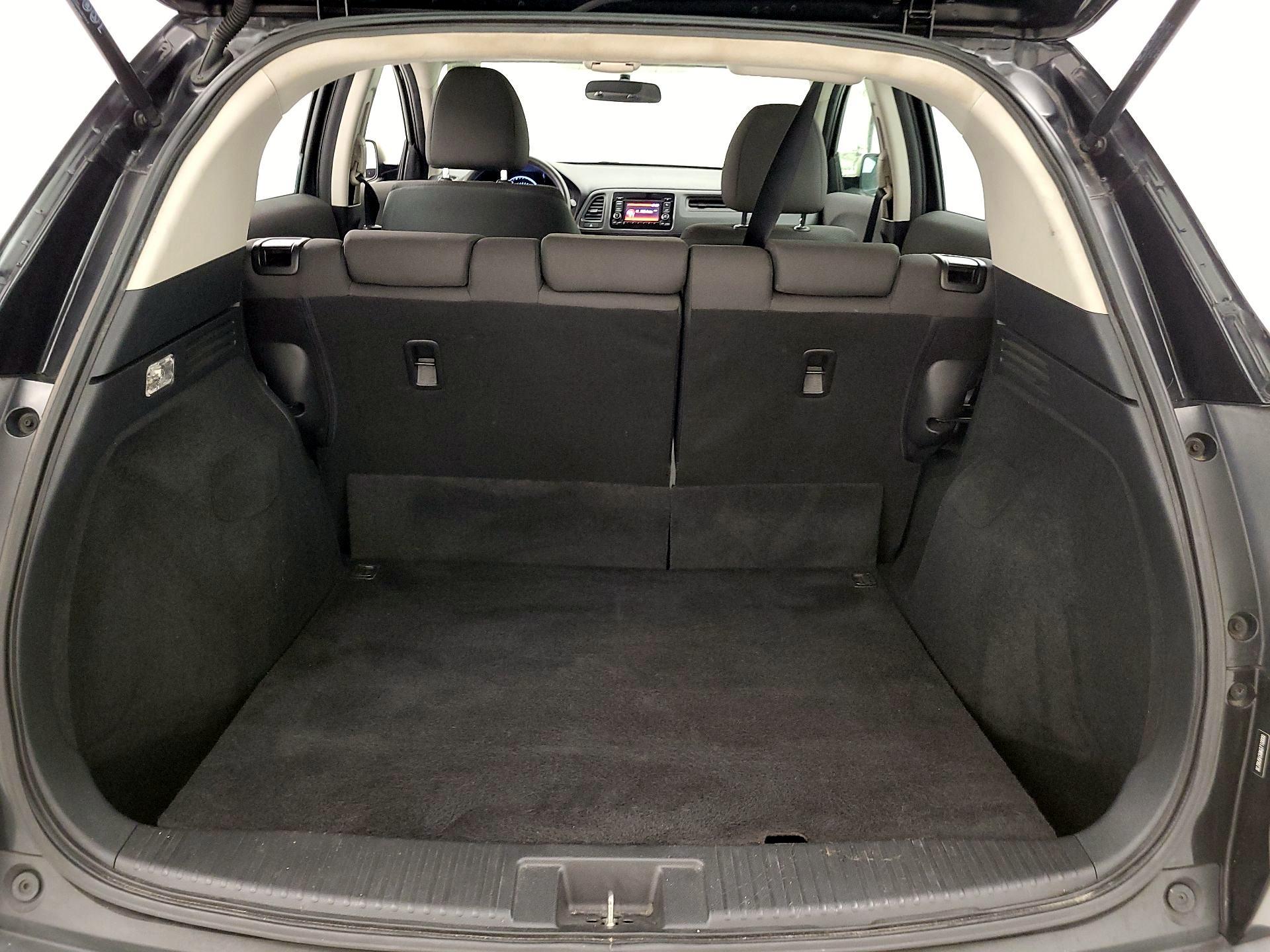 Thumbnail: 2019 Honda HR-V - 19