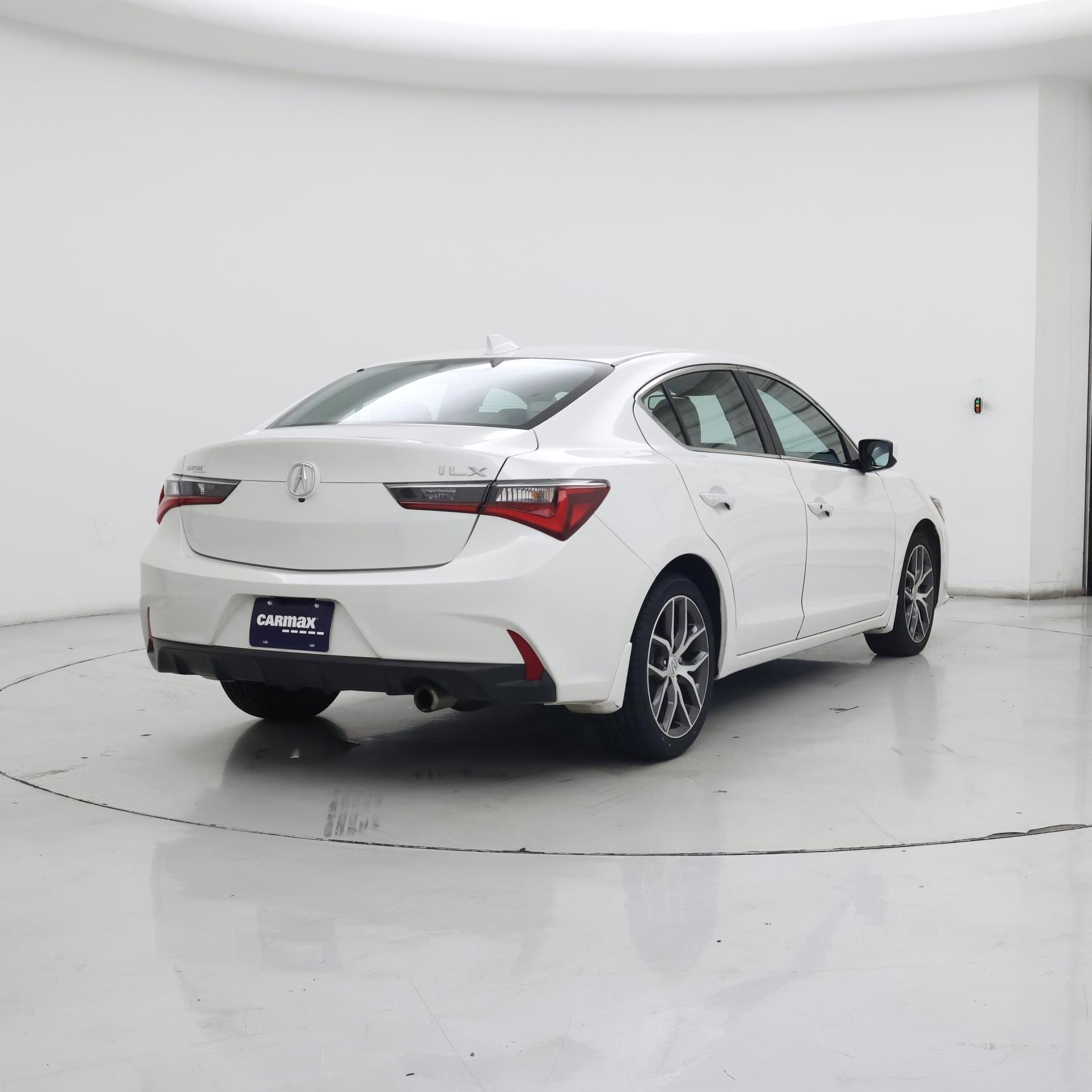 Thumbnail: 2019 Acura ILX - 8