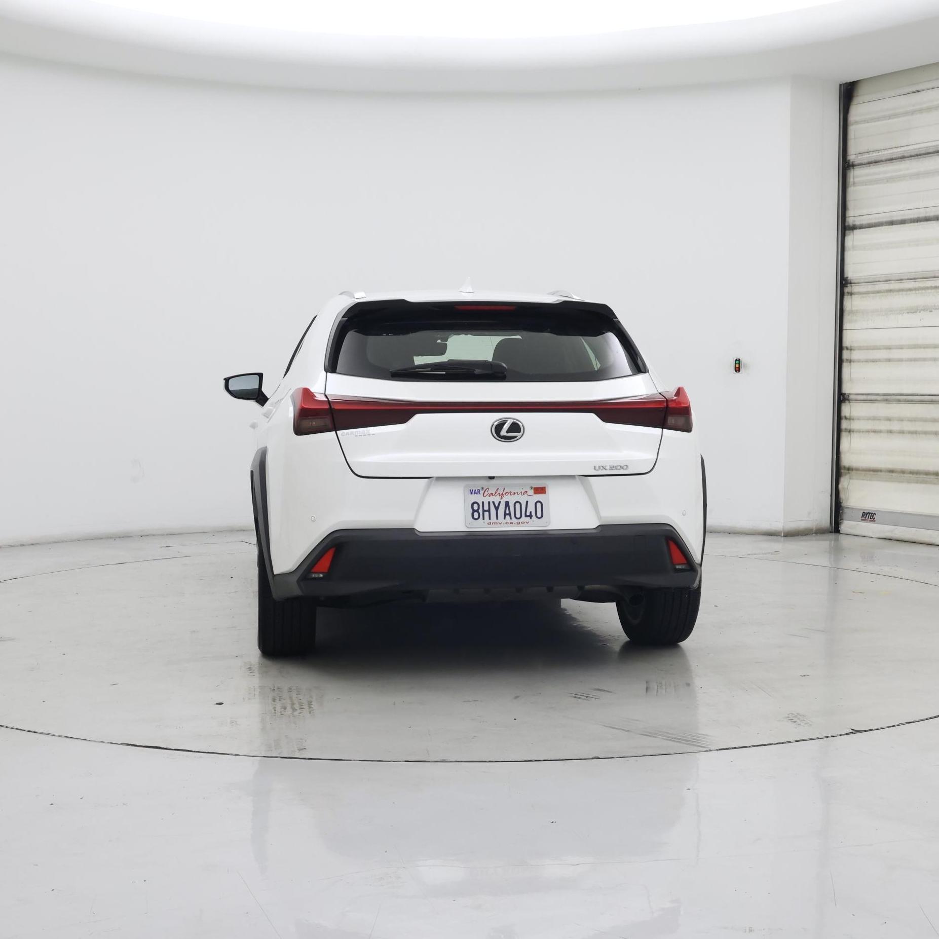 Thumbnail: 2019 Lexus UX - 6
