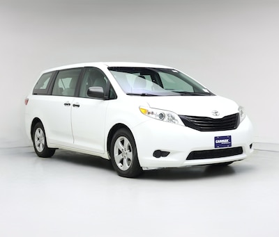 White 2015 Toyota Sienna L