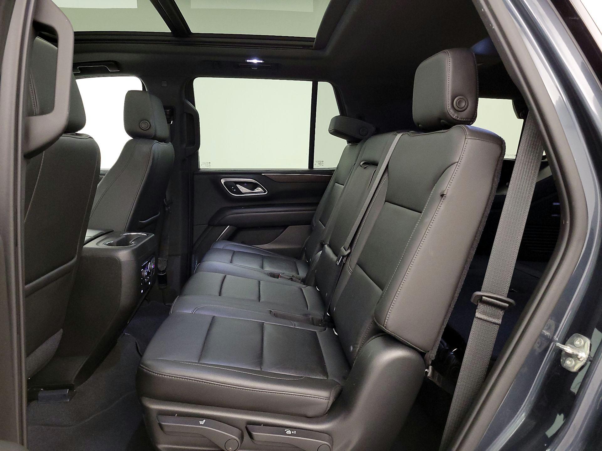 Thumbnail: 2021 Chevrolet Tahoe - 20