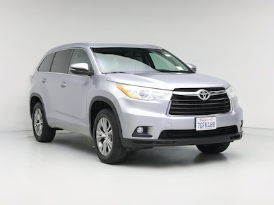 Silver 2014 Toyota Highlander XLE