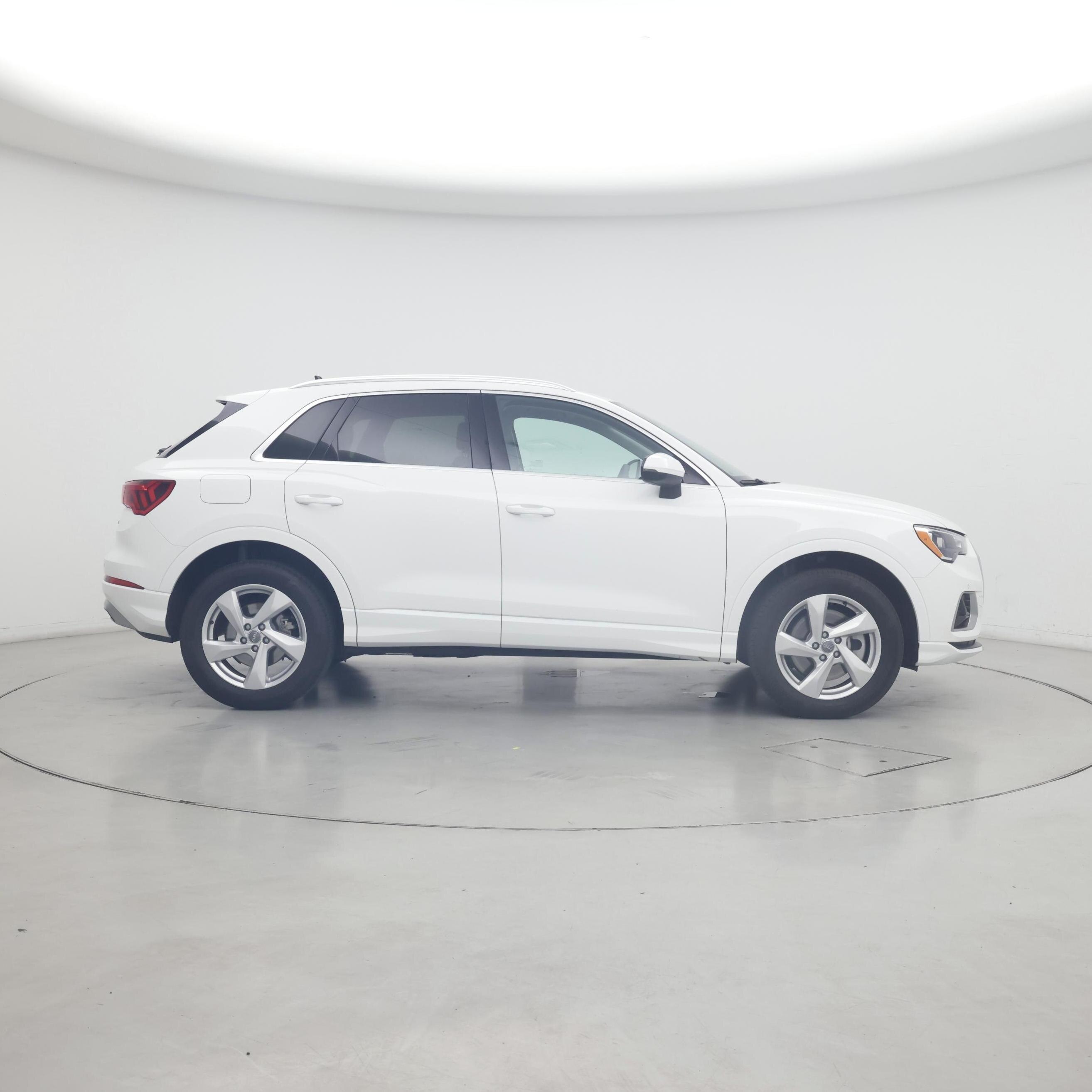 Thumbnail: 2019 Audi Q3 - 7