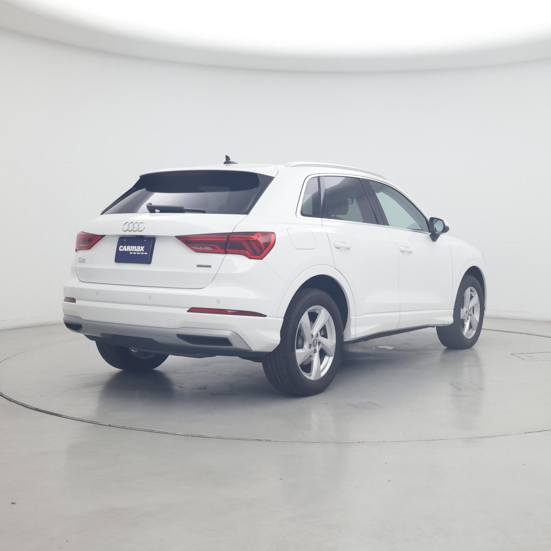 Thumbnail: 2019 Audi Q3 - 8