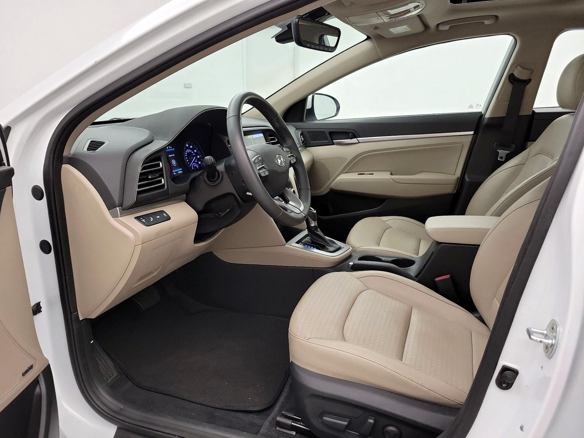 Thumbnail: 2020 Hyundai Elantra - 11