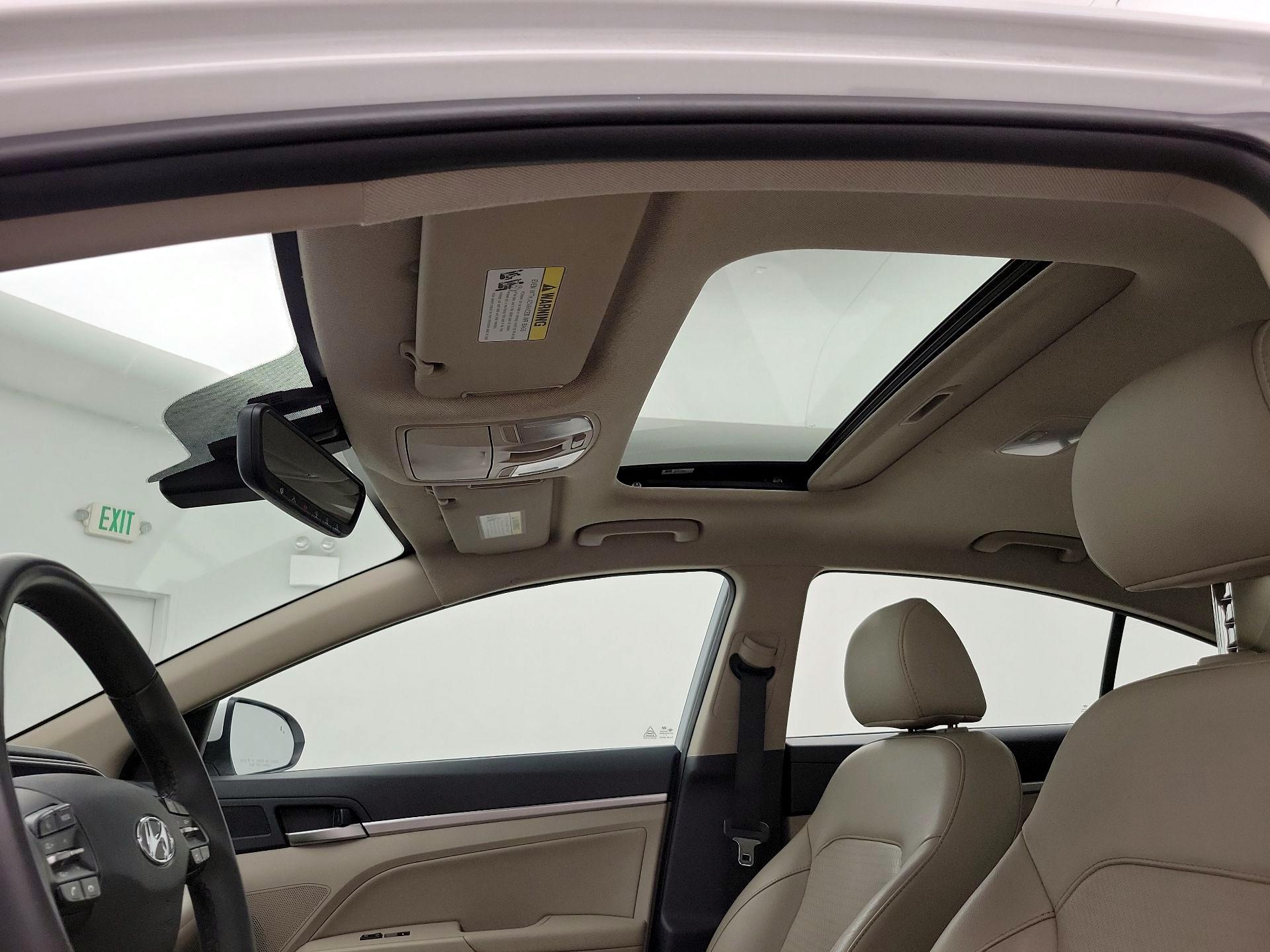 Thumbnail: 2020 Hyundai Elantra - 20
