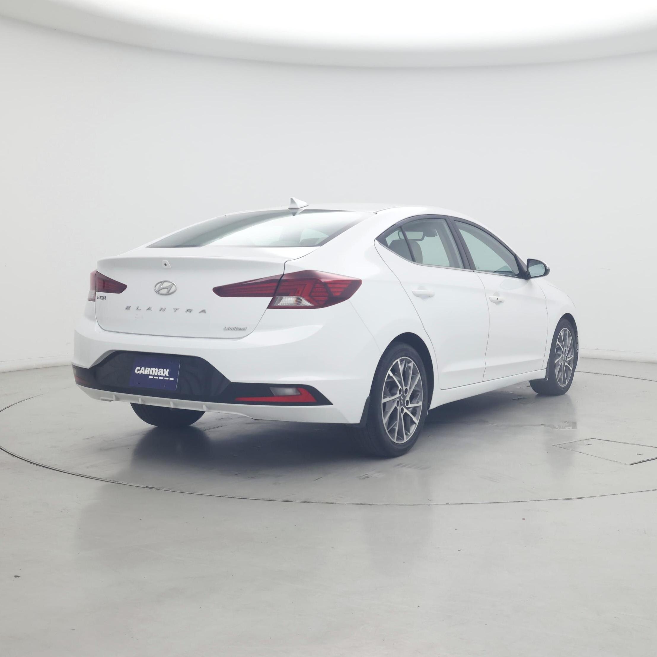 Thumbnail: 2020 Hyundai Elantra - 8