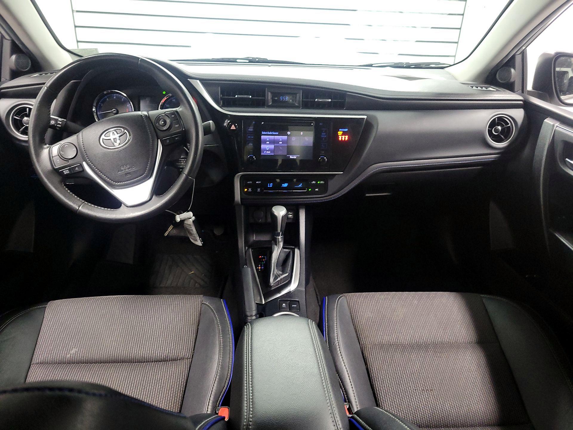 Thumbnail: 2018 Toyota Corolla - 9