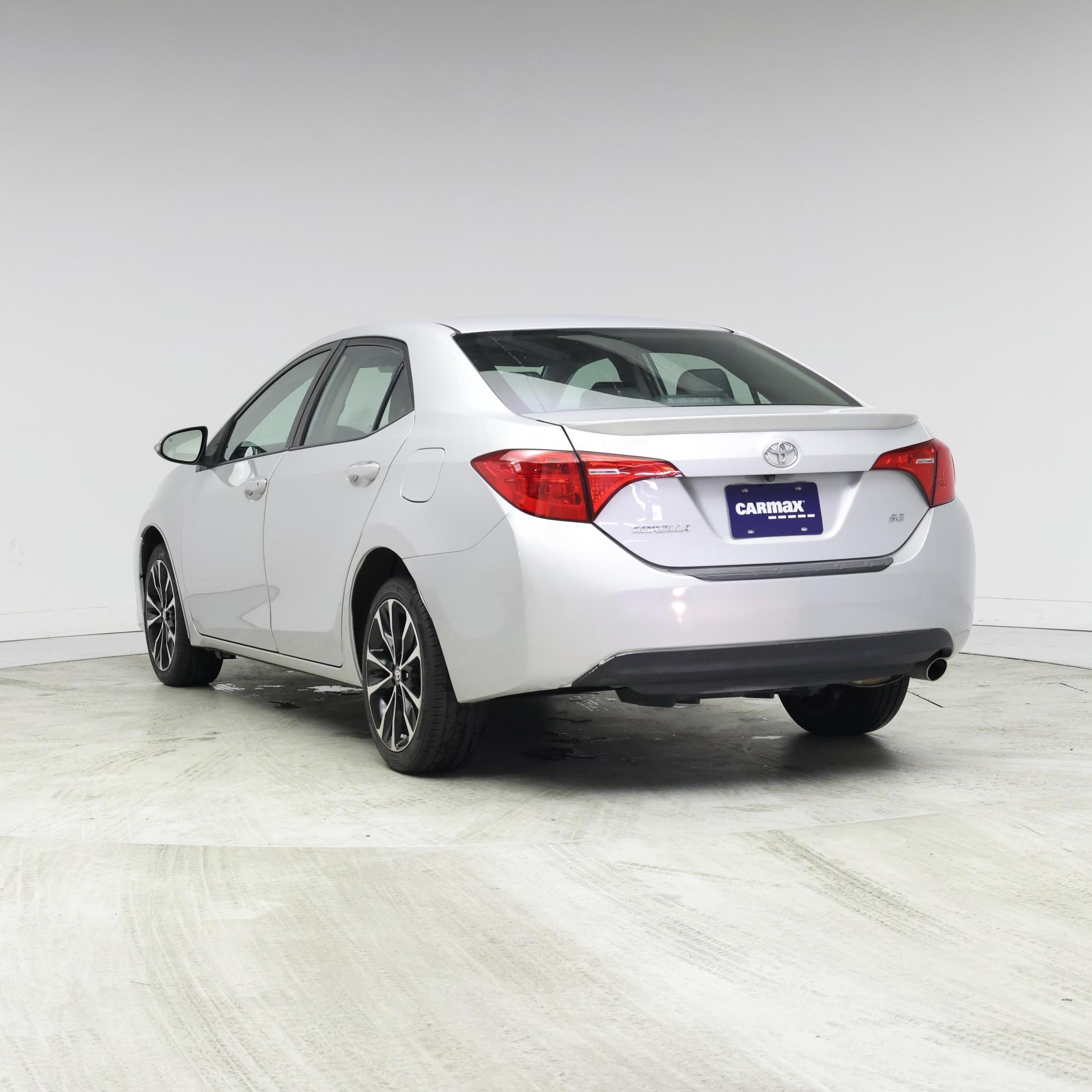 Thumbnail: 2018 Toyota Corolla - 2