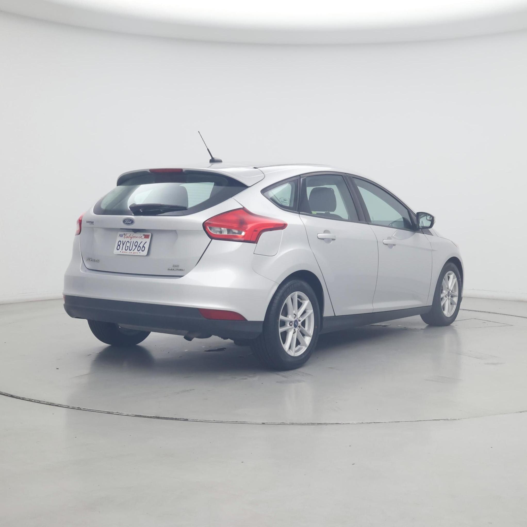 Thumbnail: 2016 Ford Focus - 8