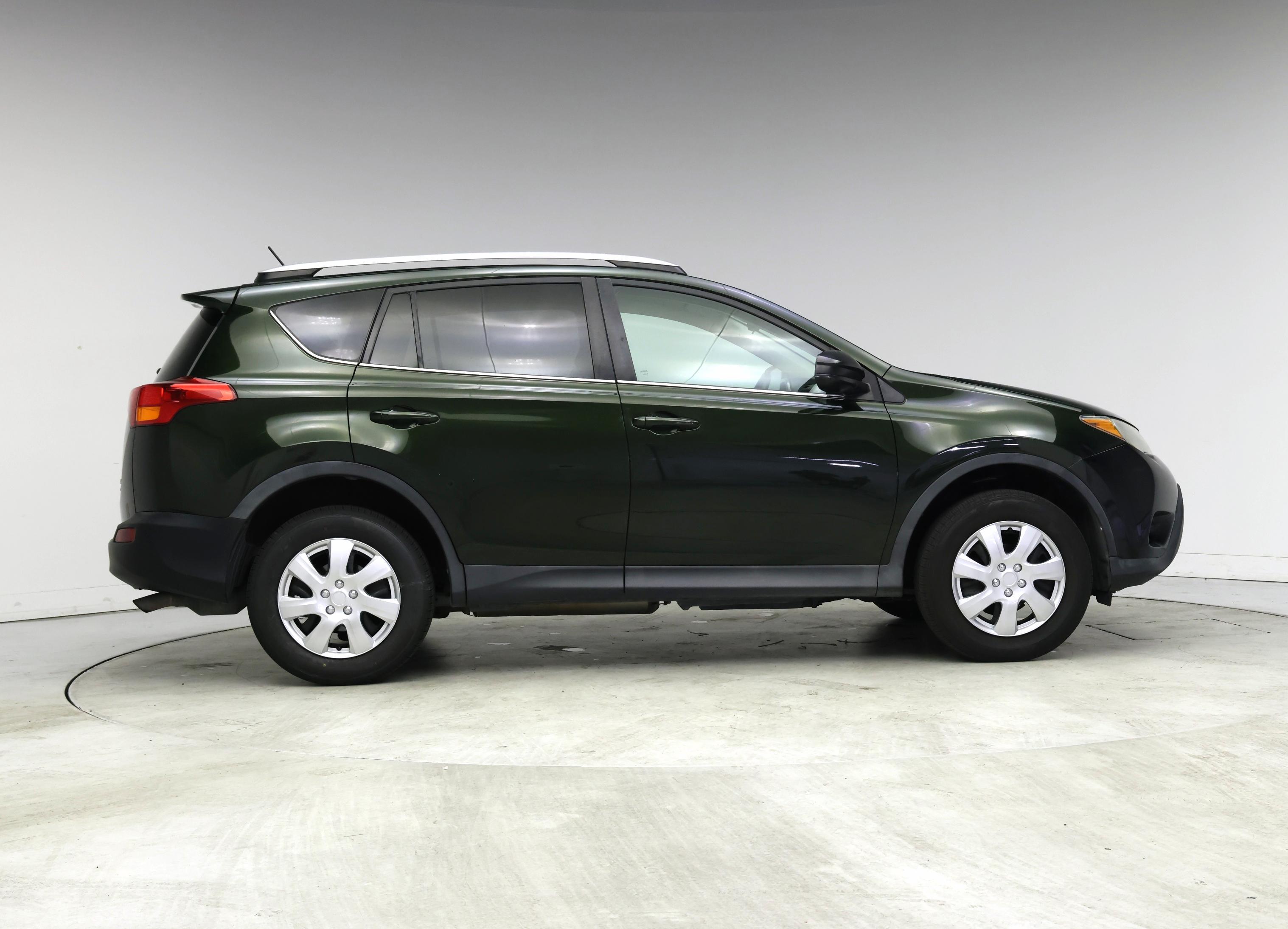 Thumbnail: 2013 Toyota RAV4 - 7