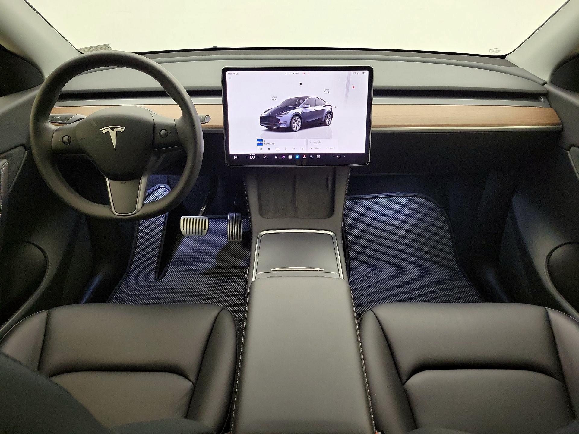 Thumbnail: 2022 Tesla Model Y - 9