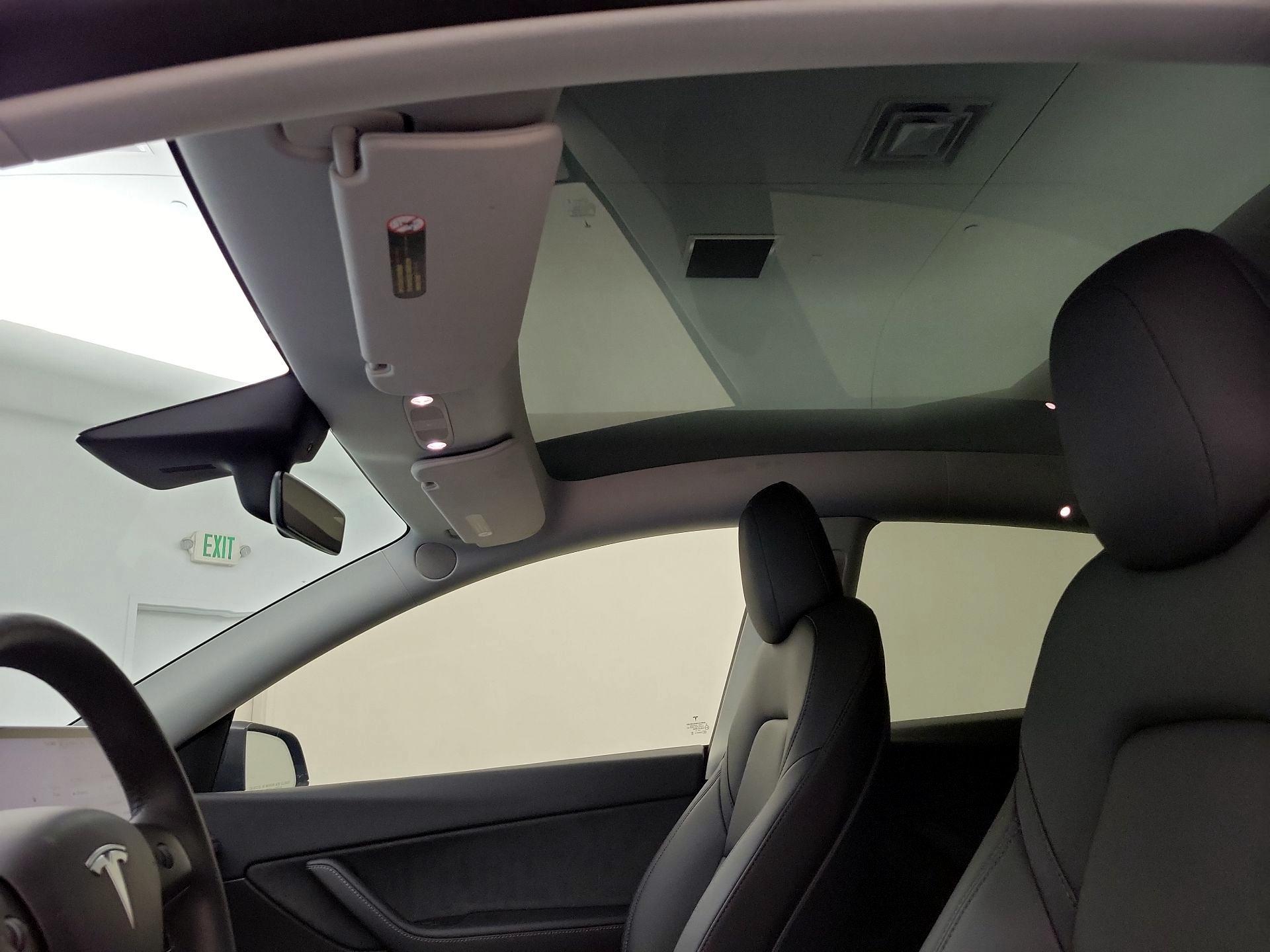Thumbnail: 2022 Tesla Model Y - 19