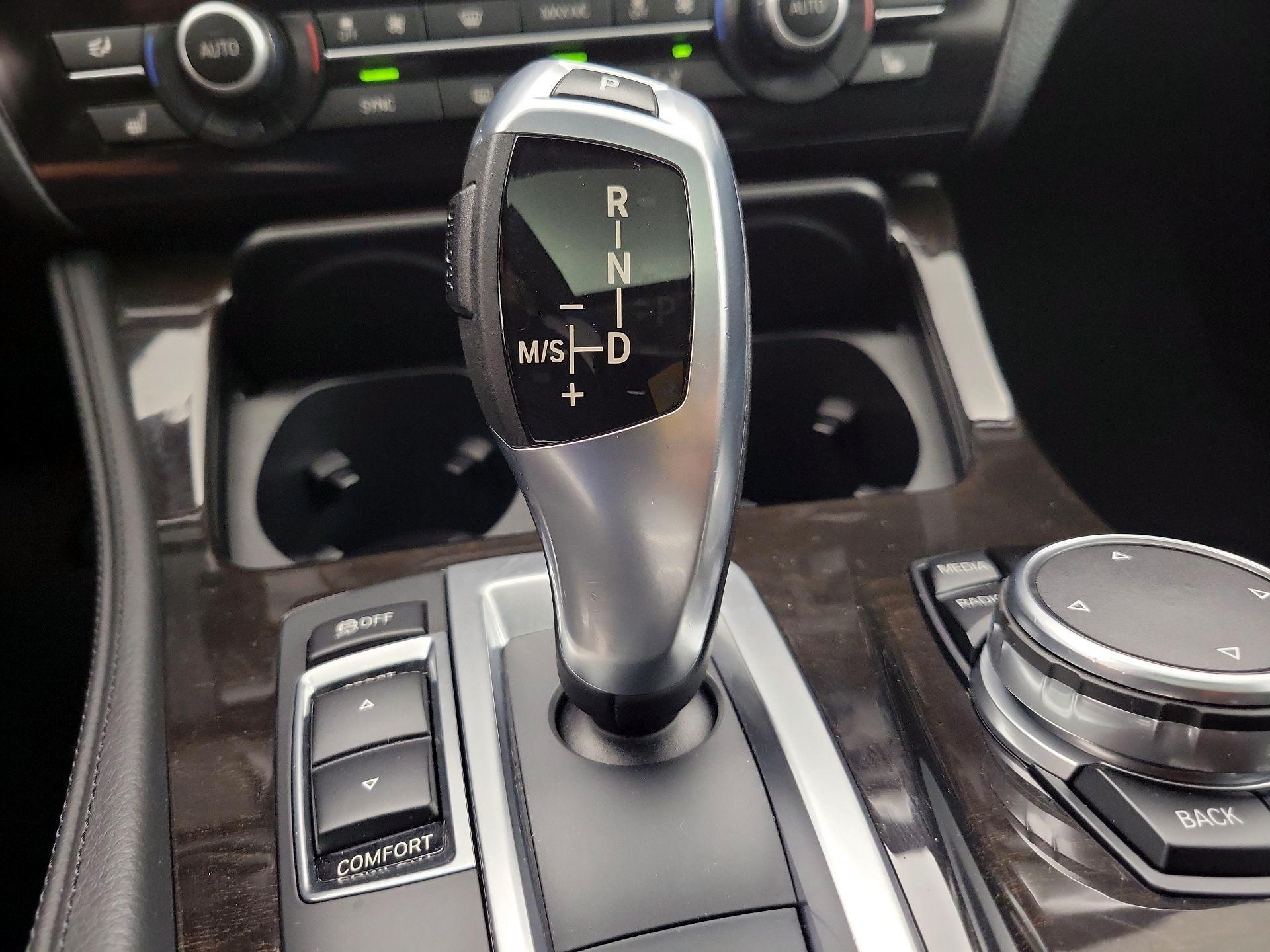 Thumbnail: 2015 BMW 5 Series - 18