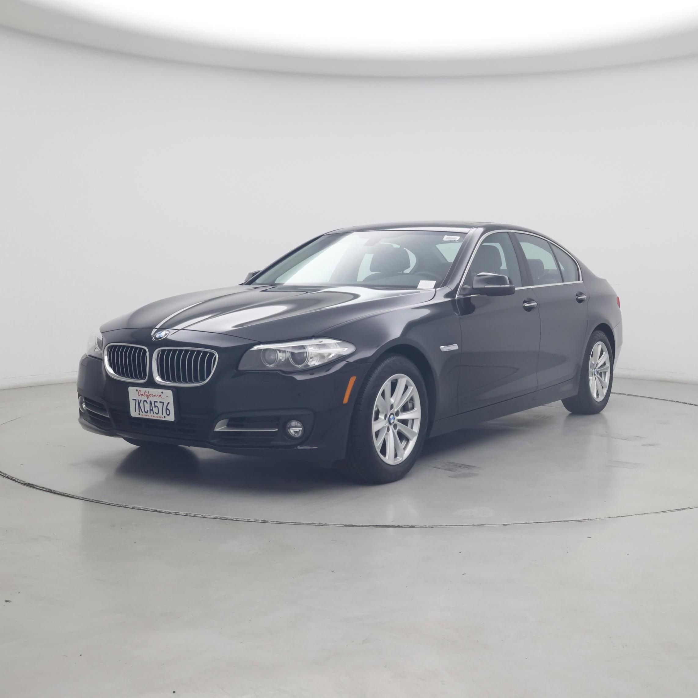Thumbnail: 2015 BMW 5 Series - 4