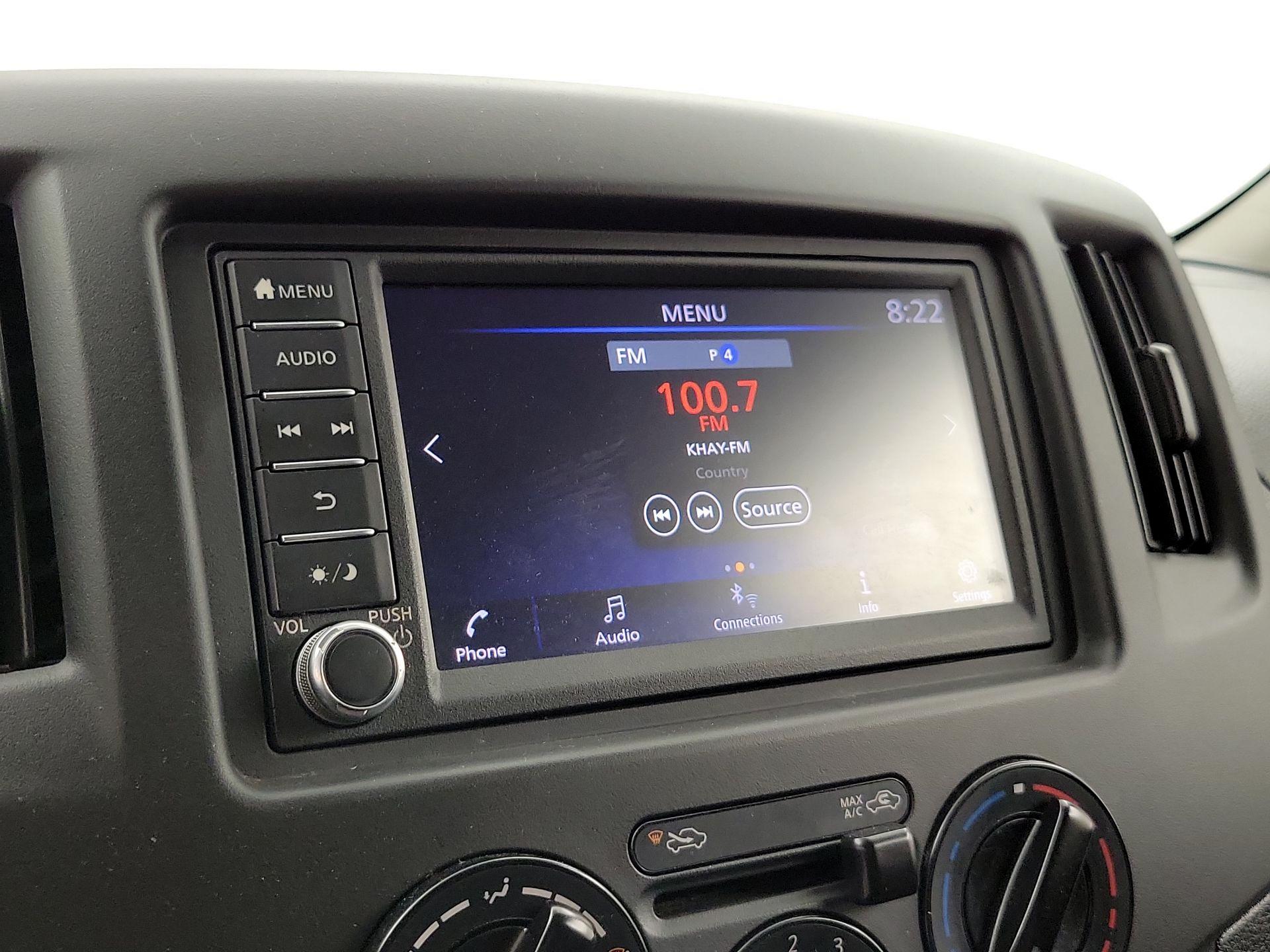 Thumbnail: 2020 Nissan NV200 - 15