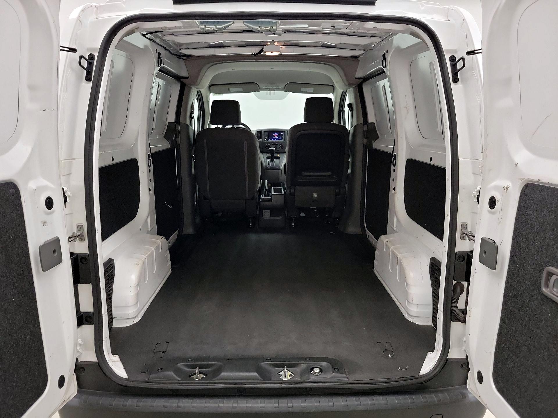 Thumbnail: 2020 Nissan NV200 - 20