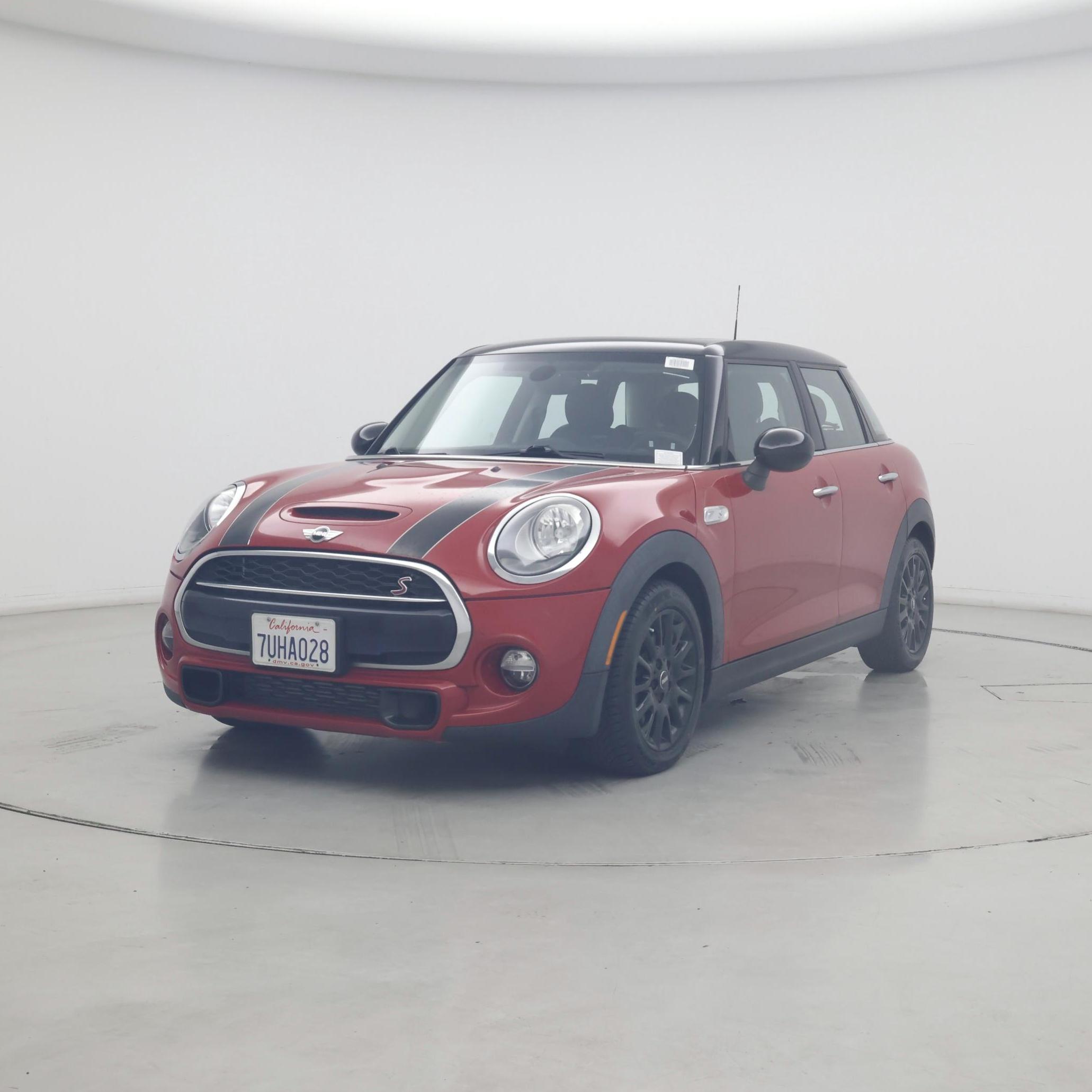 Thumbnail: 2016 MINI Cooper Hardtop - 4