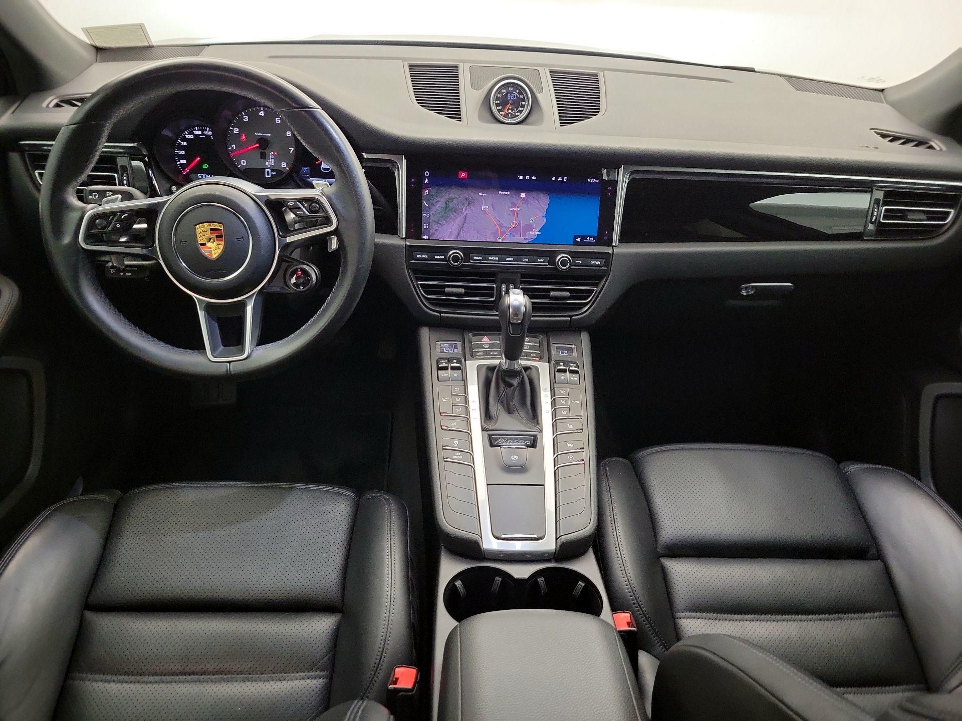 Thumbnail: 2021 Porsche Macan - 9