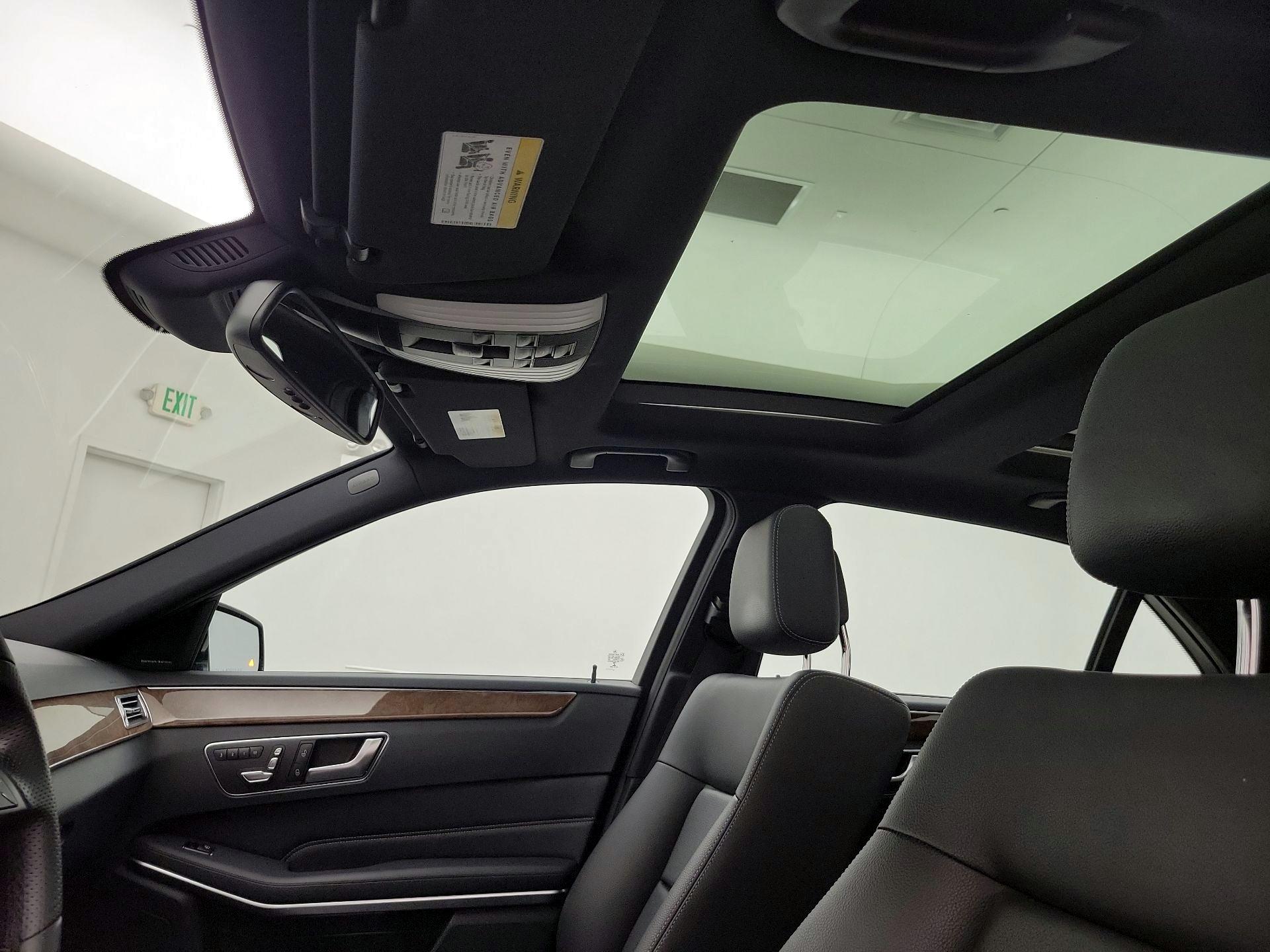 Thumbnail: 2015 Mercedes-Benz E-Class - 20