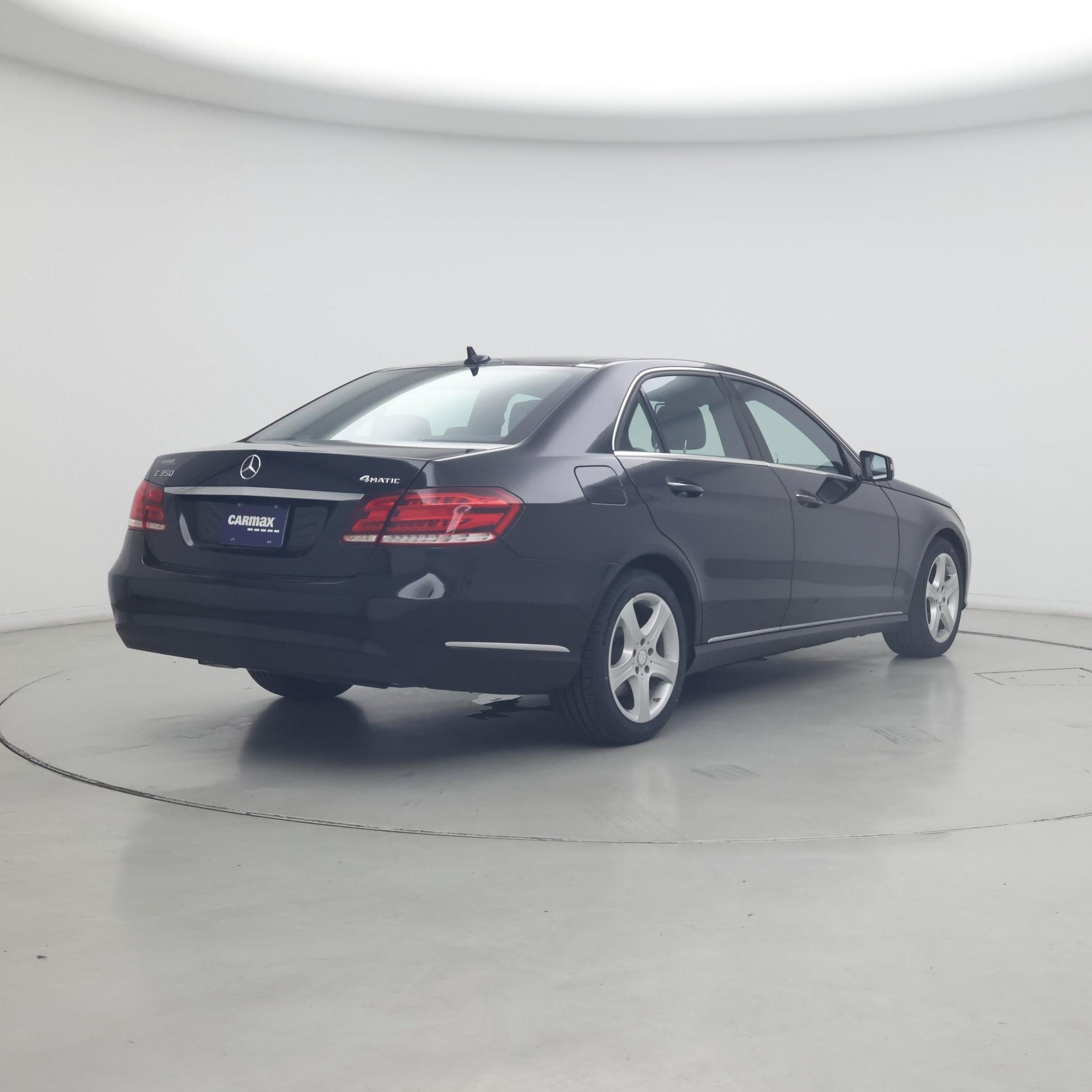 Thumbnail: 2015 Mercedes-Benz E-Class - 8