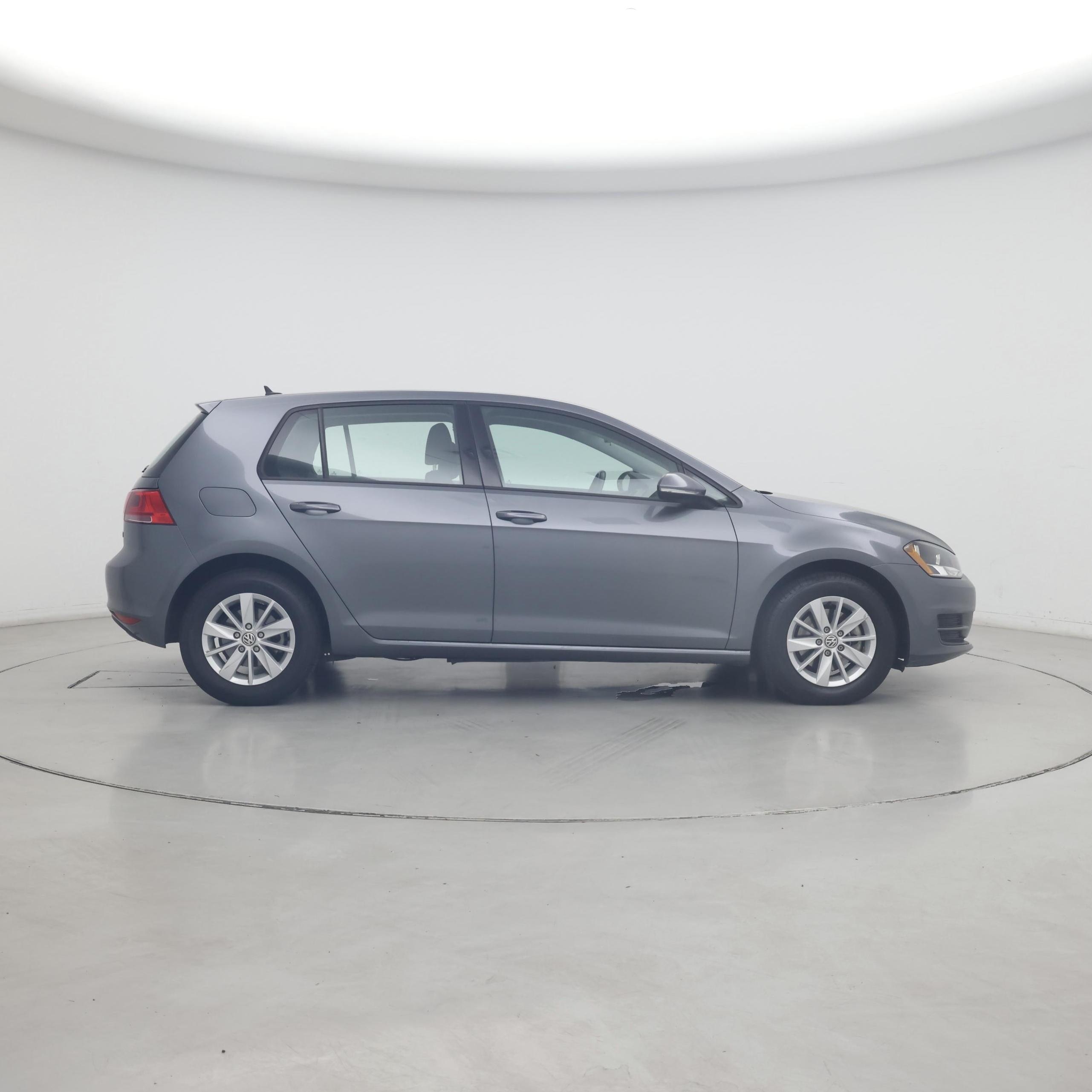Thumbnail: 2017 Volkswagen Golf - 7