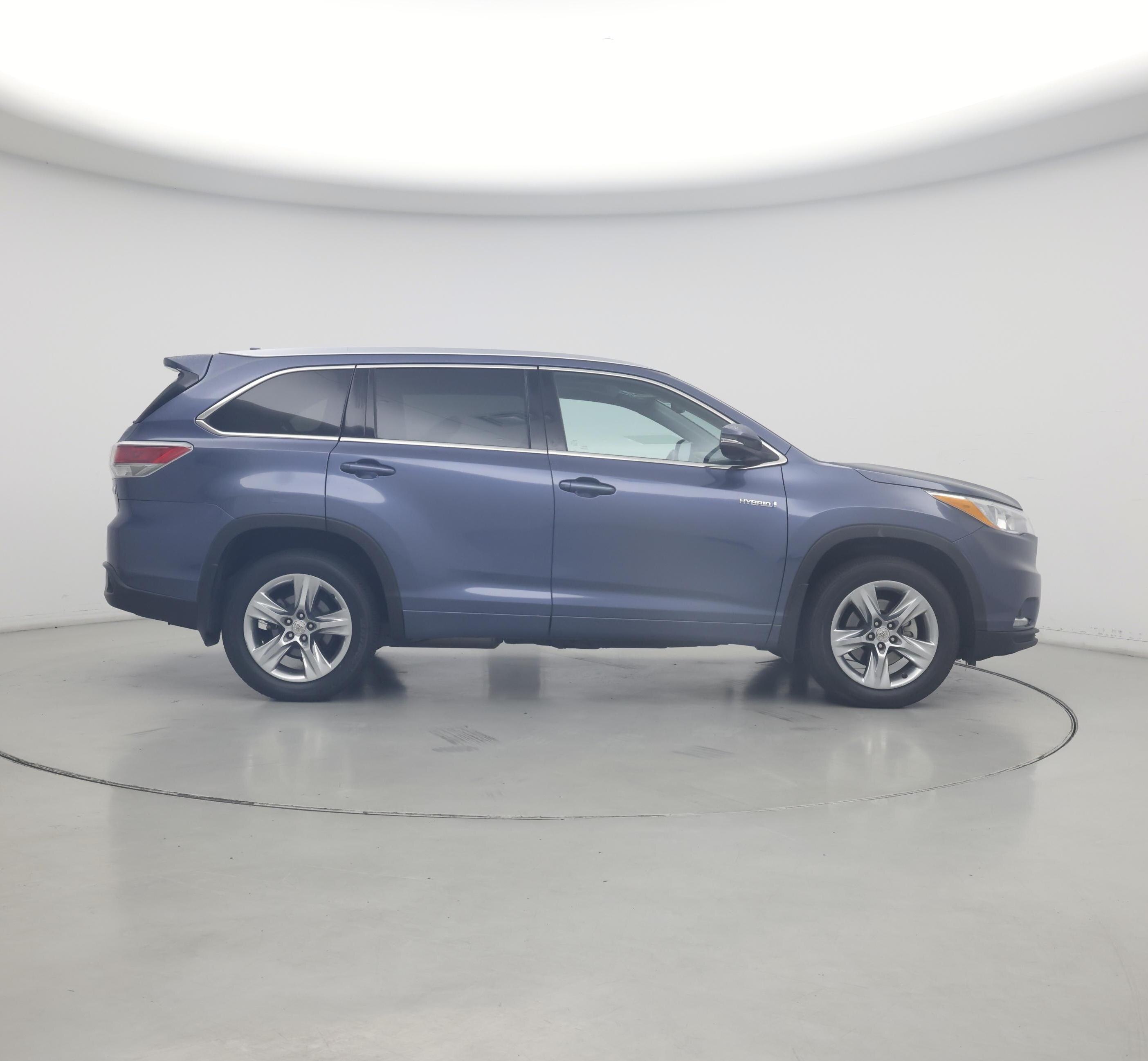 Thumbnail: 2015 Toyota Highlander - 7