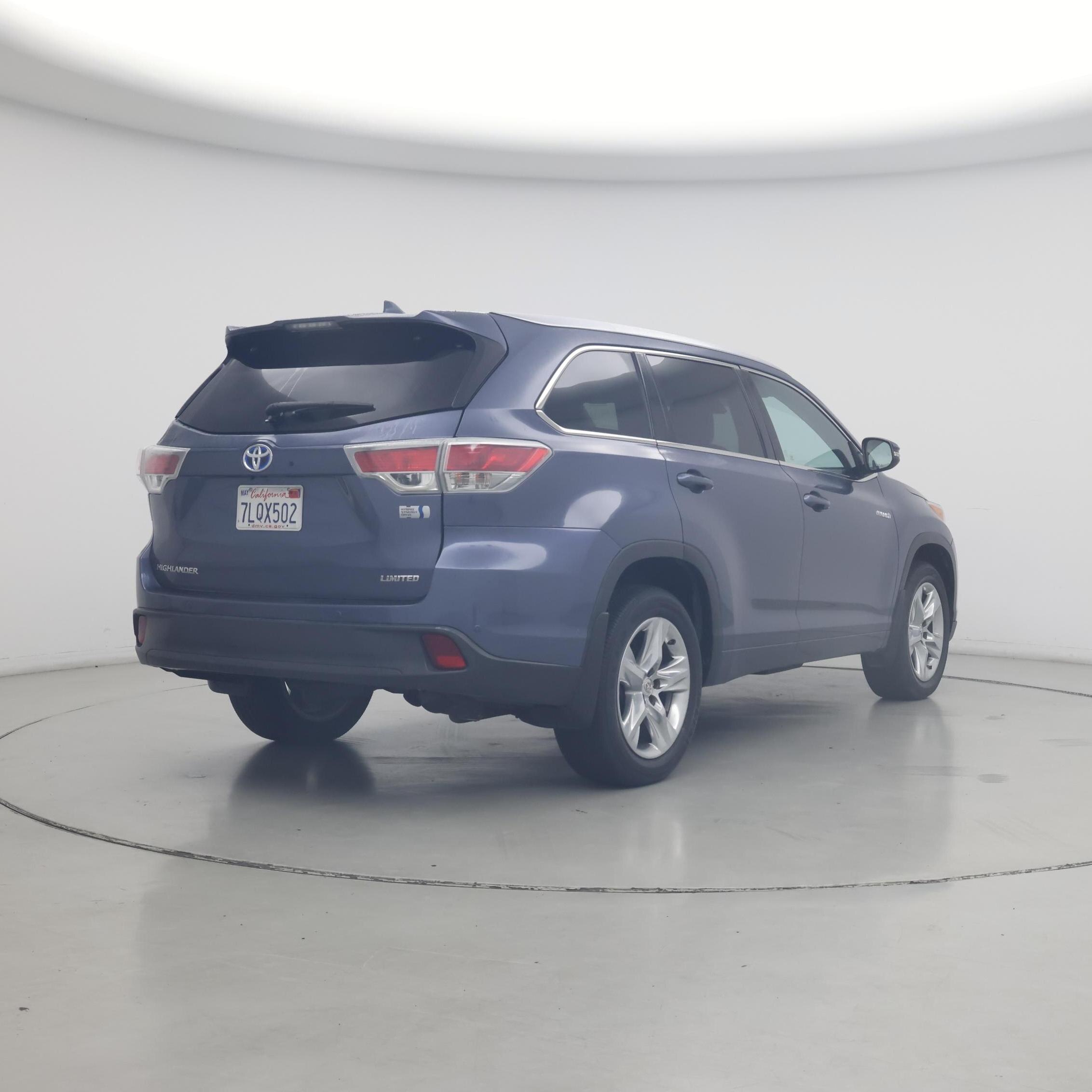 Thumbnail: 2015 Toyota Highlander - 8