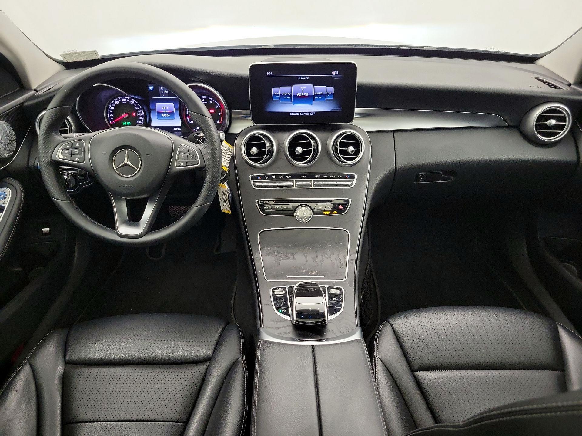 Thumbnail: 2017 Mercedes-Benz C-Class - 9