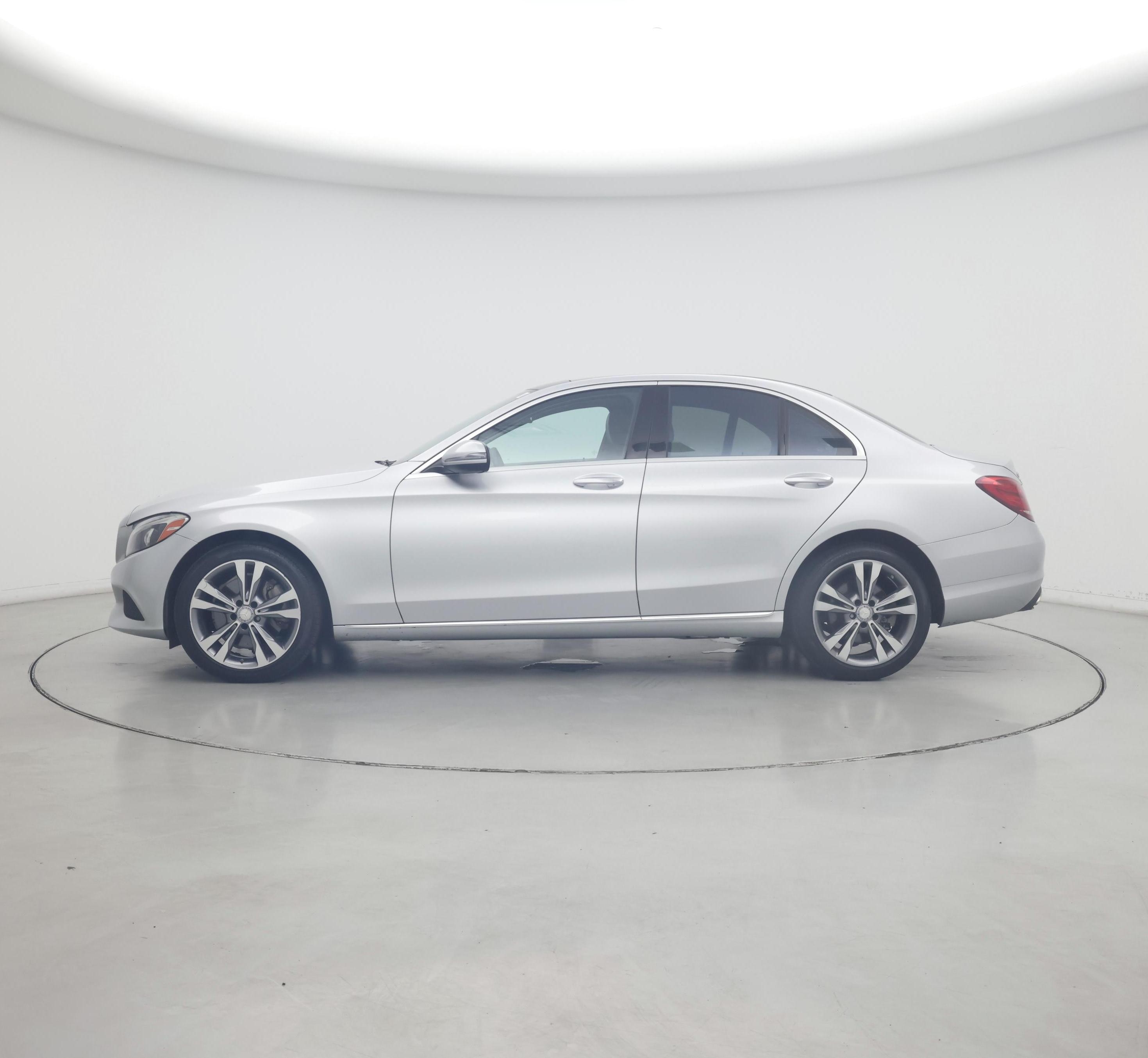 Thumbnail: 2017 Mercedes-Benz C-Class - 3