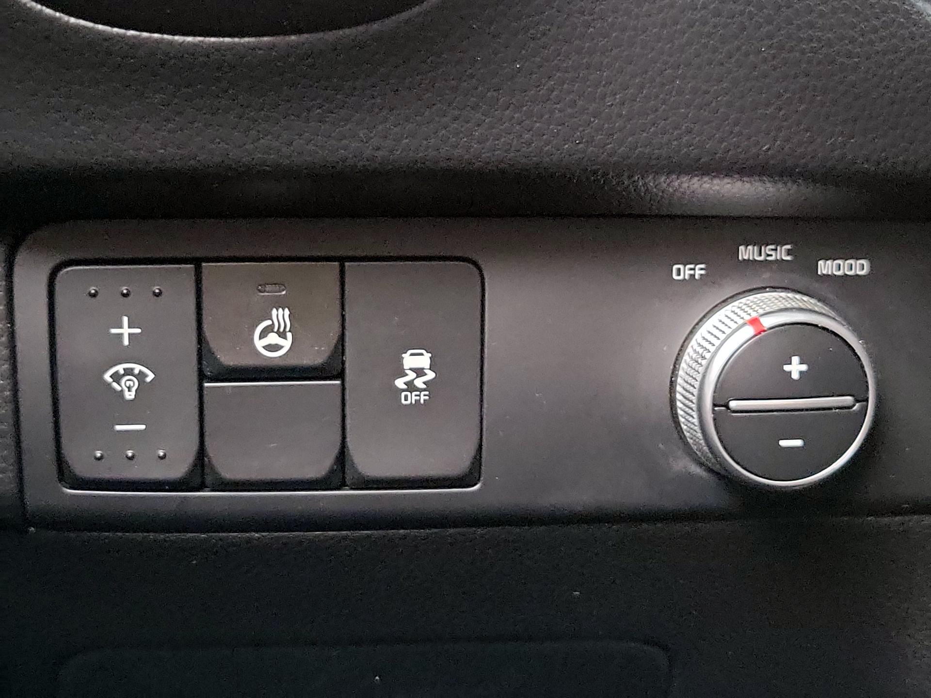Thumbnail: 2014 Kia Soul - 13