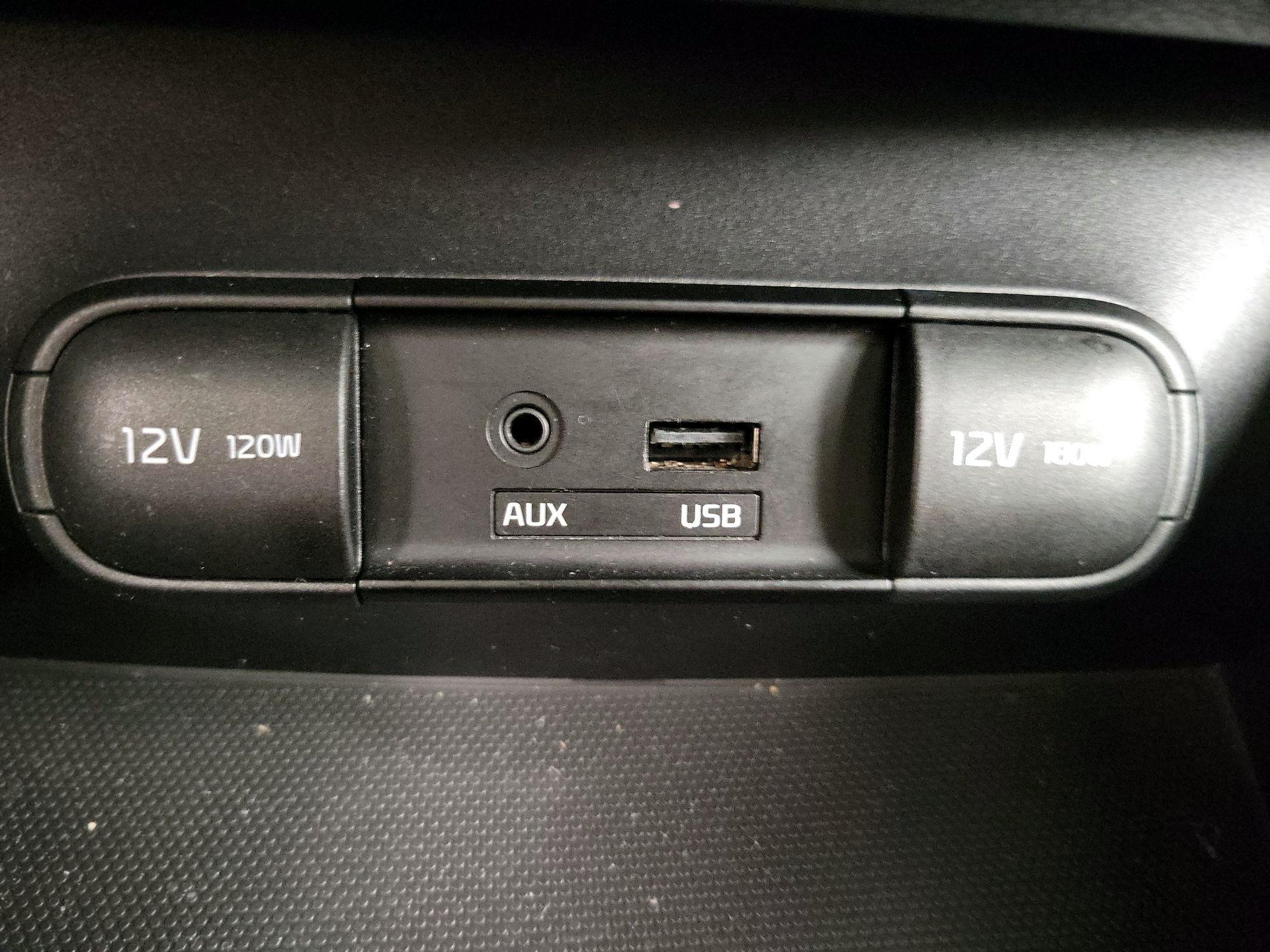 Thumbnail: 2014 Kia Soul - 19