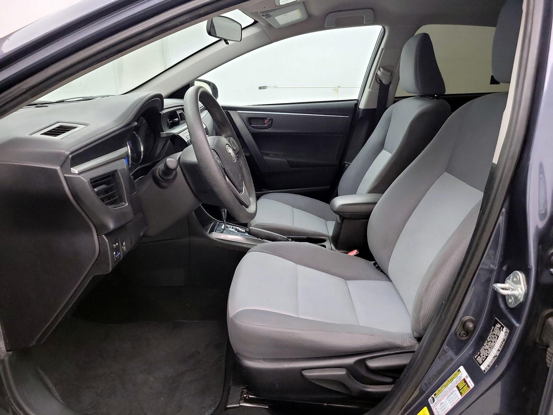Thumbnail: 2015 Toyota Corolla - 11