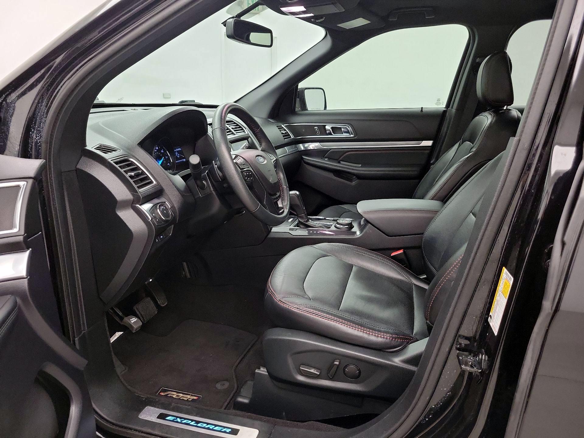 Thumbnail: 2019 Ford Explorer - 11
