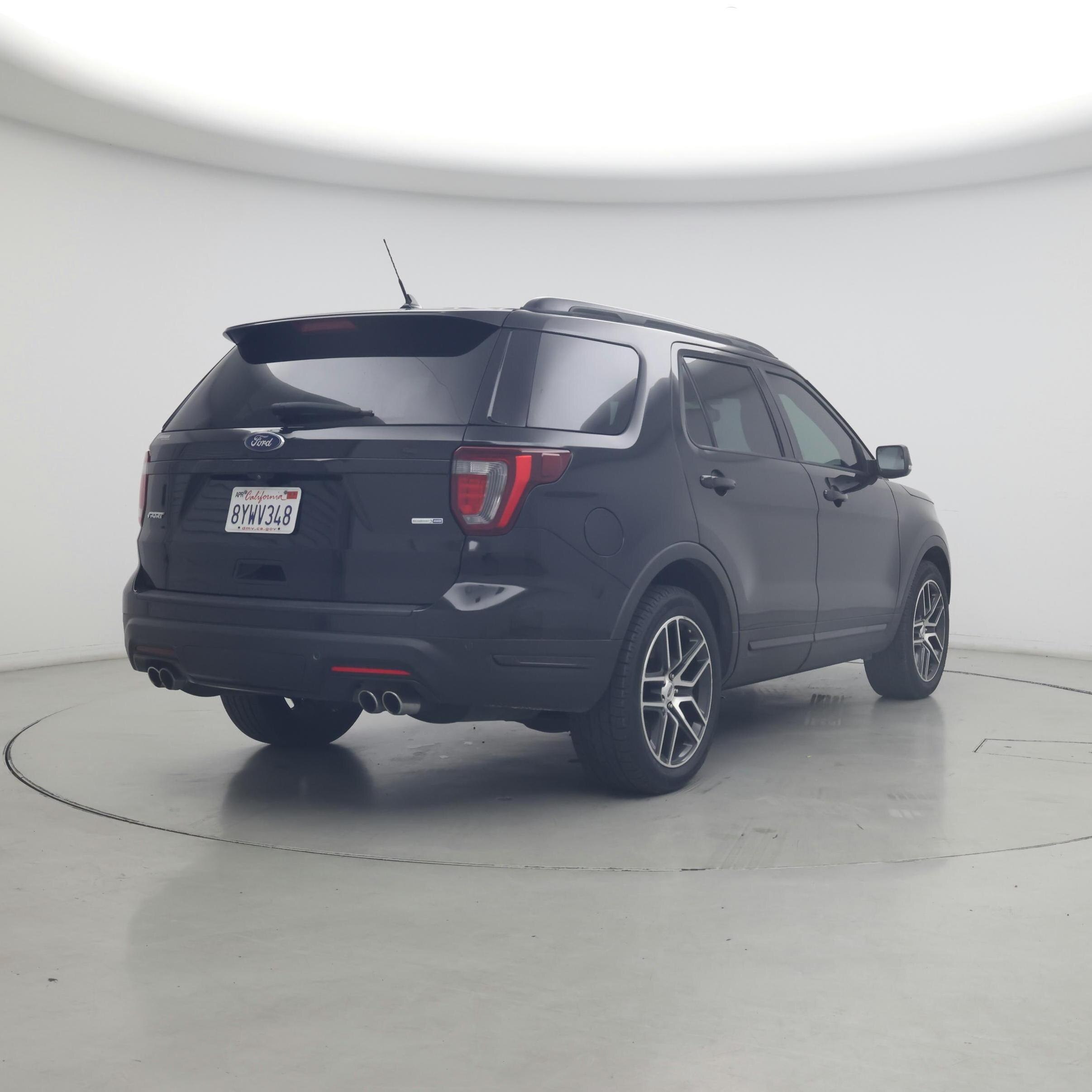 Thumbnail: 2019 Ford Explorer - 8