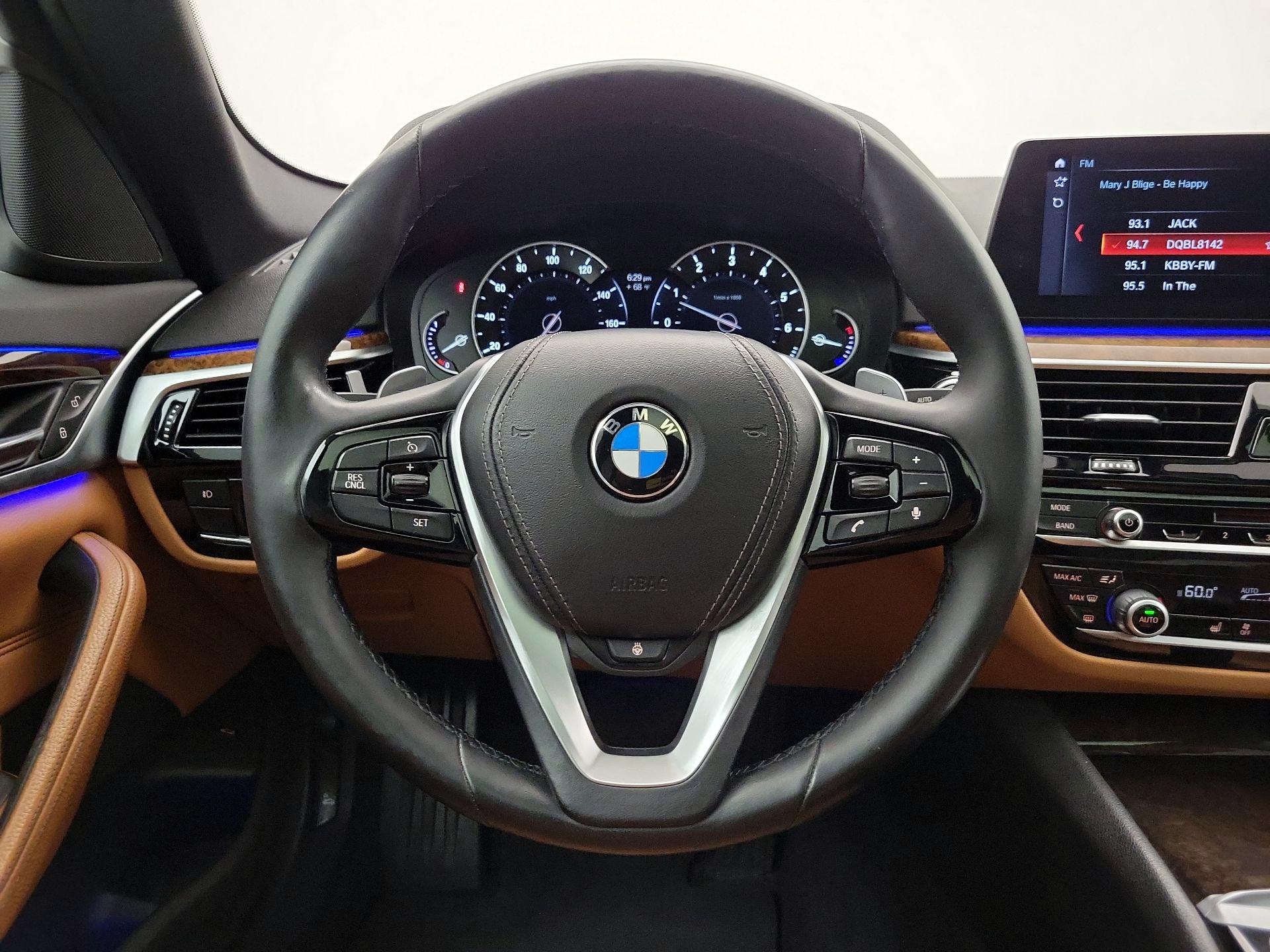 Thumbnail: 2017 BMW 5 Series - 10