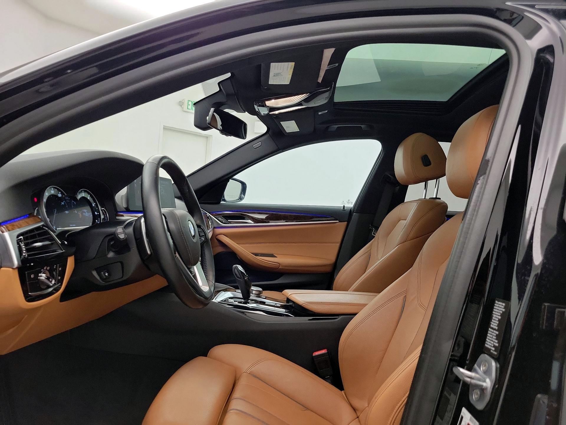 Thumbnail: 2017 BMW 5 Series - 20